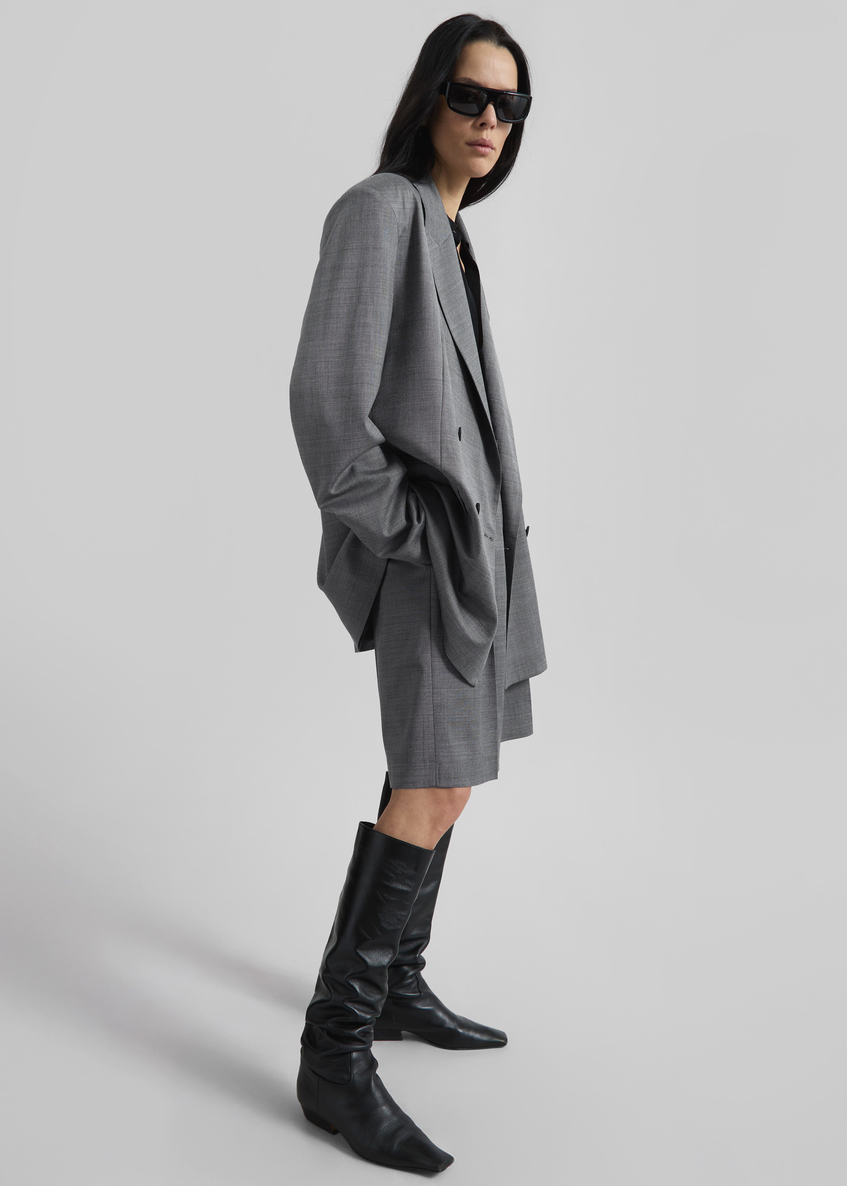 Marfa Pleated Bermuda Shorts - Grey Melange - 9