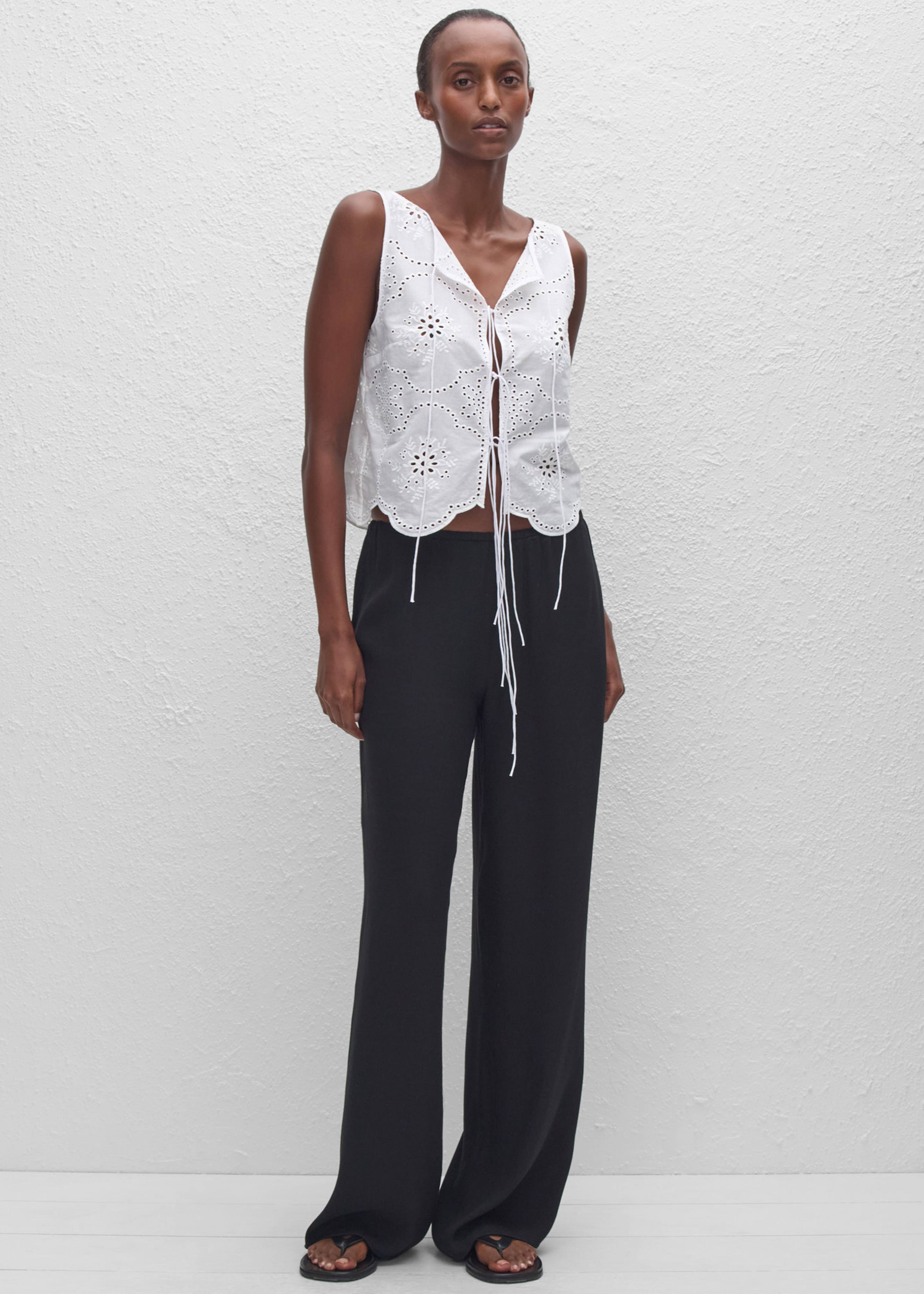ドゥロワー 2026 AF LEAF BRODERIE BLOUSE ブラウス
