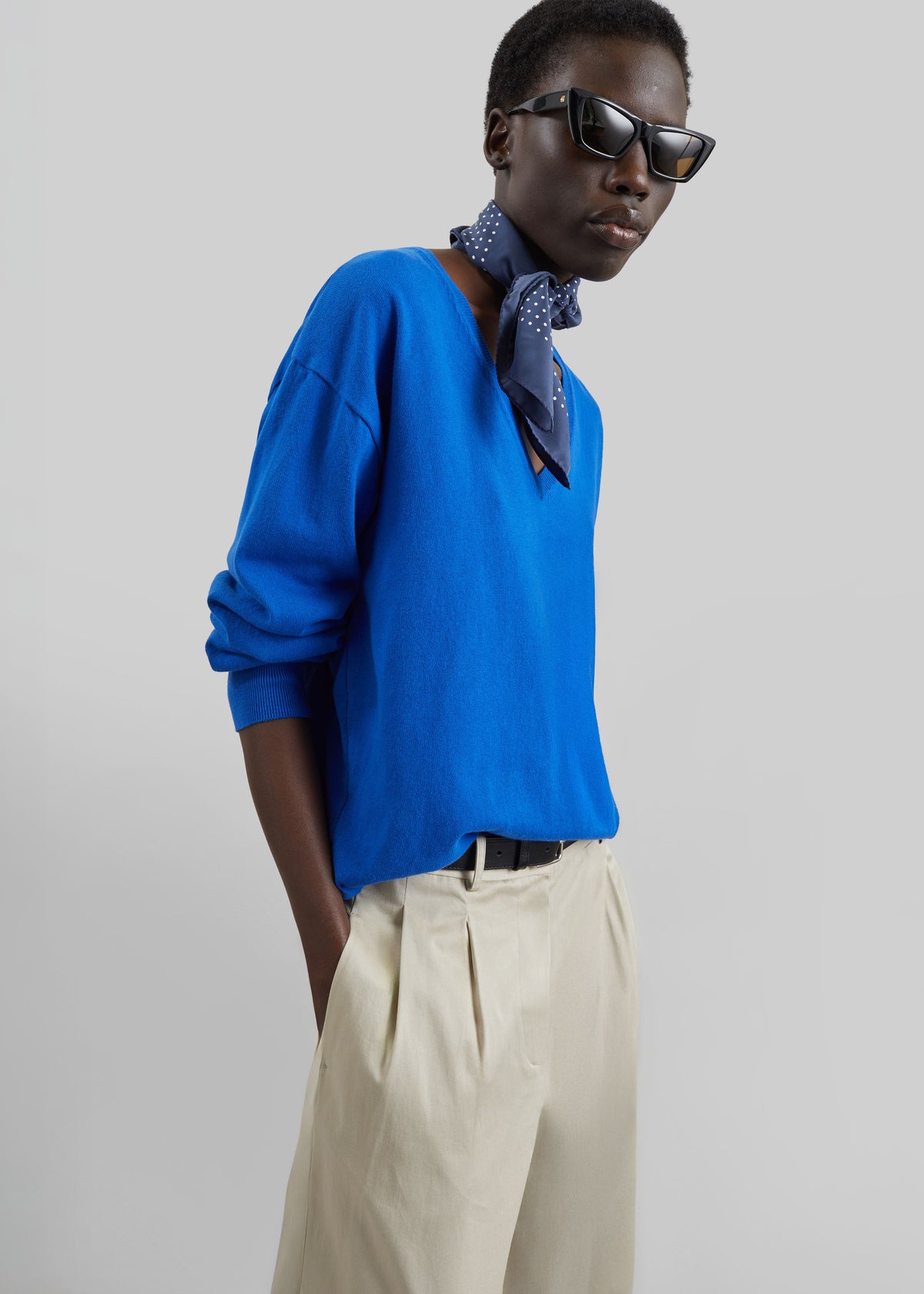 Meera V-Neck Sweater - Cobalt - 5