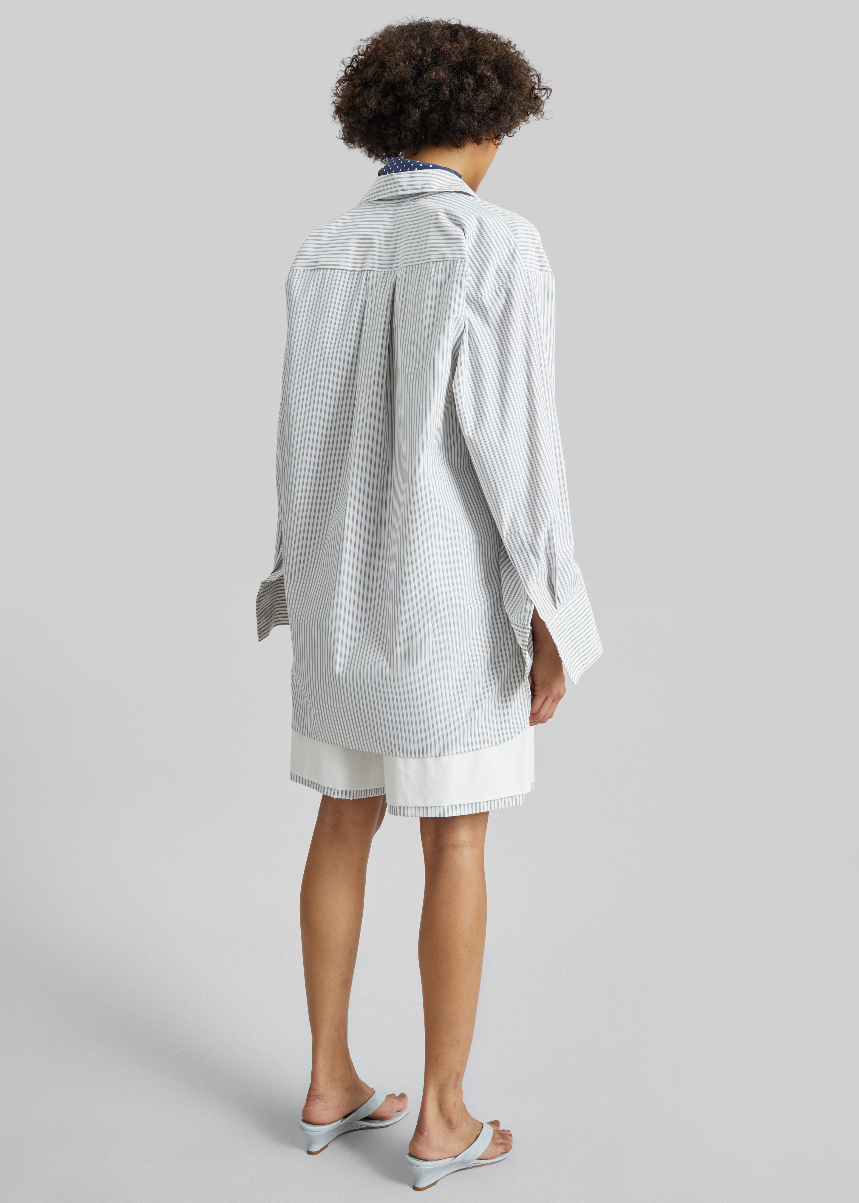 Menton Layered Hem Shorts - White/Blue Stripe - 7