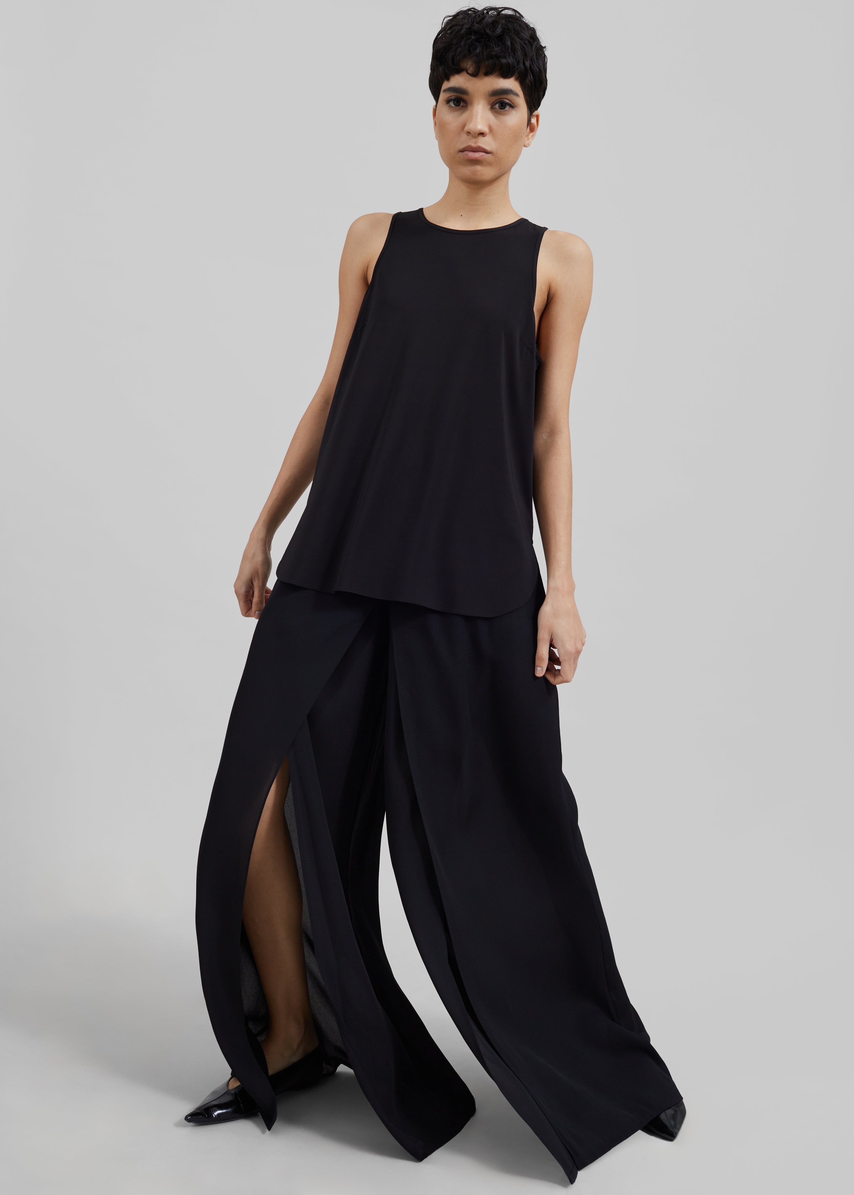 Merit Front Slit Pants - Black – The Frankie Shop