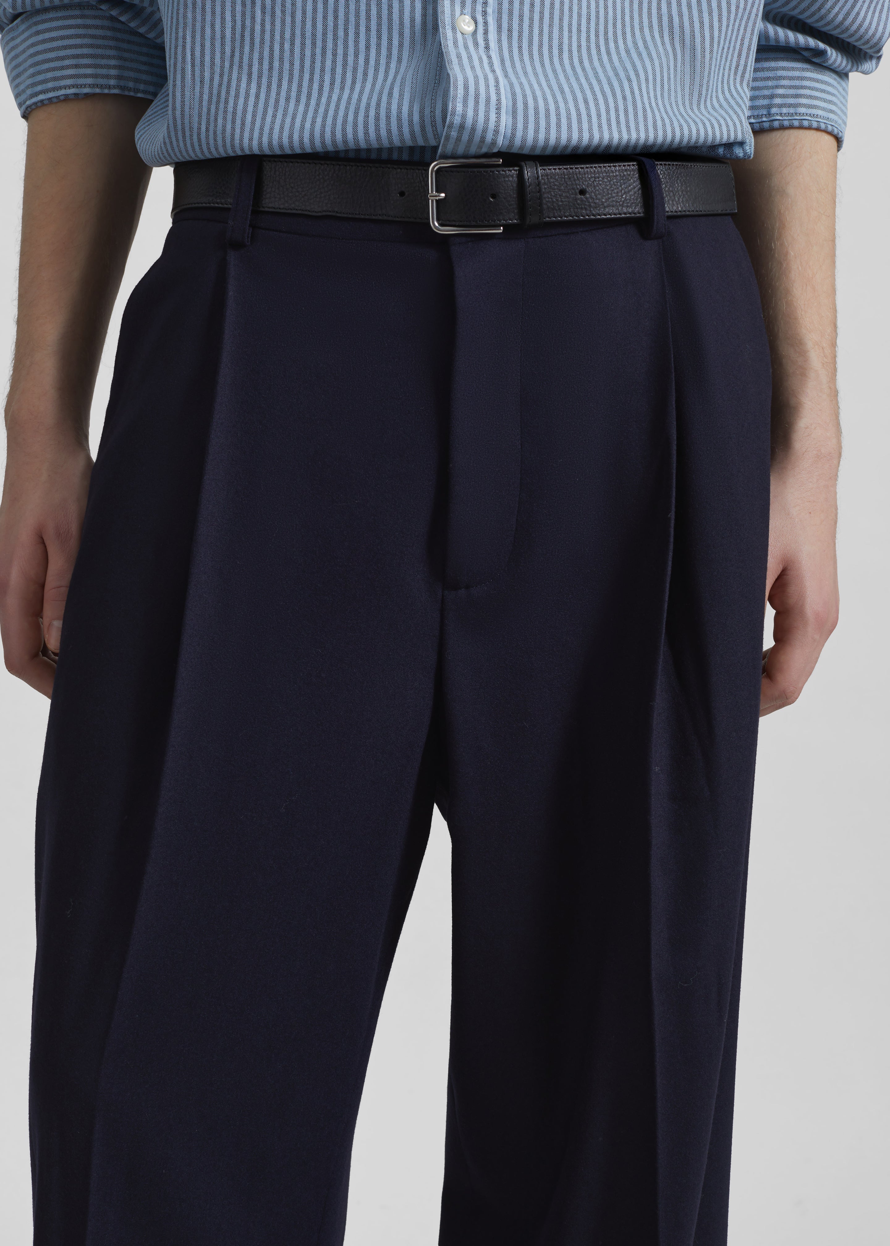 Milton Flannel Trousers - Navy – The Frankie Shop