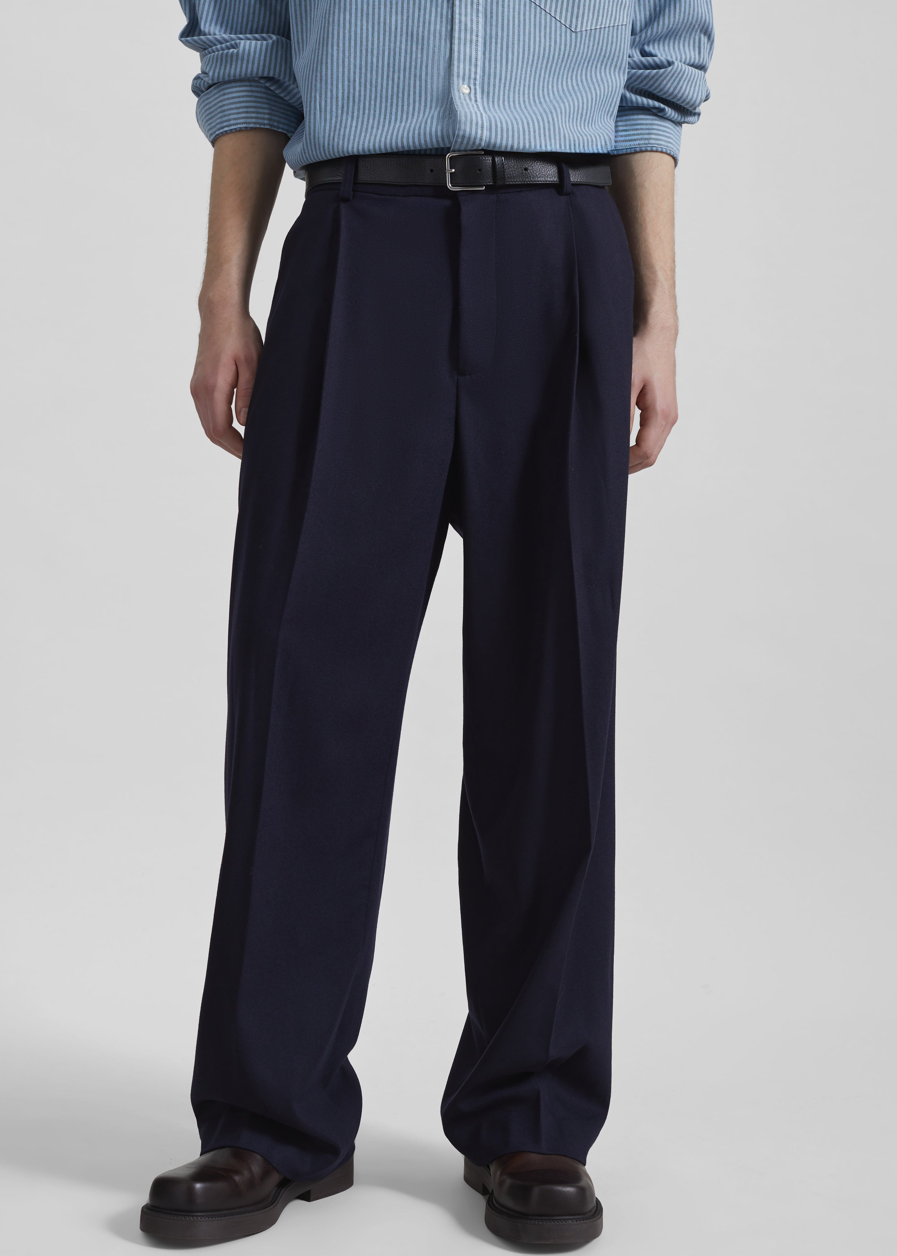 Milton Flannel Trousers - Navy – The Frankie Shop