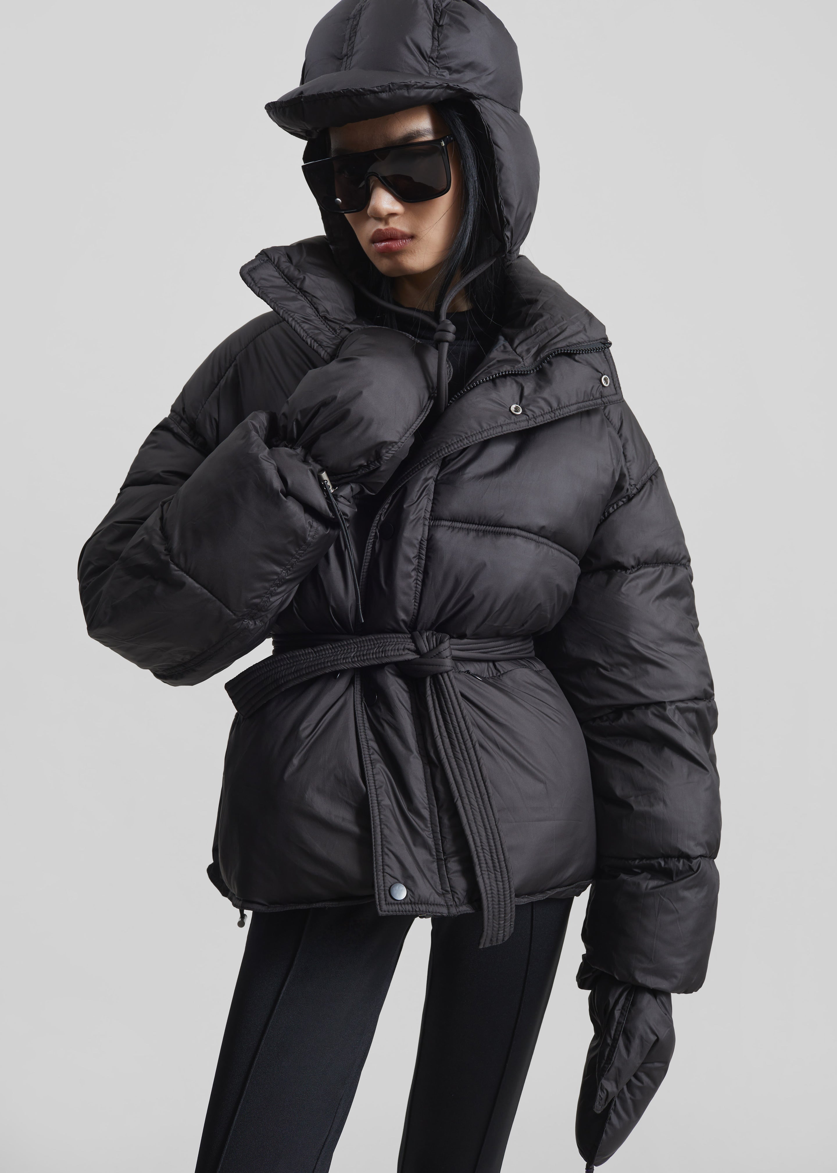 Moena Puffer Jacket & Accessories Set - Black – The Frankie Shop