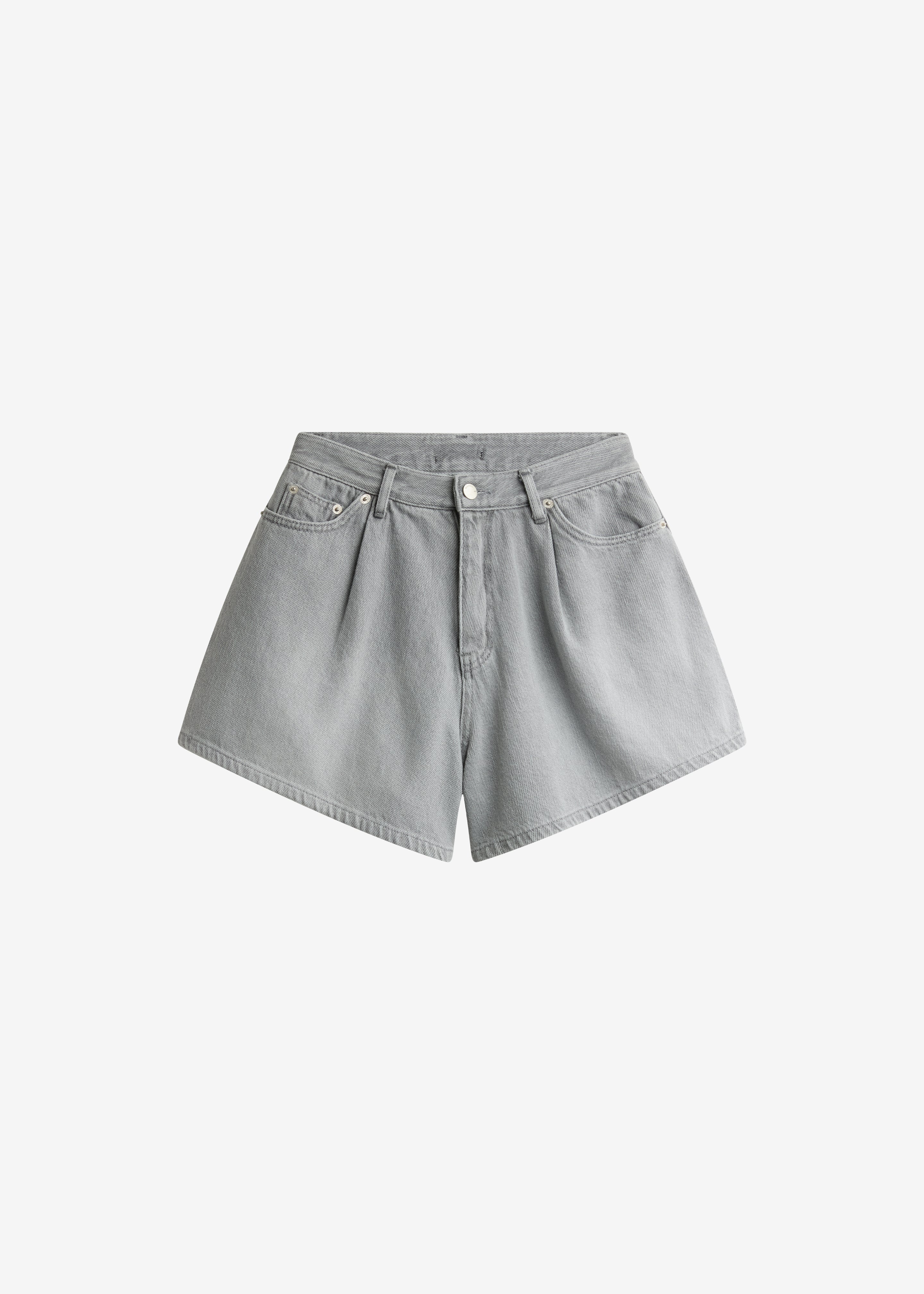 Mojave Pleated Denim Shorts - Grey Wash - 8