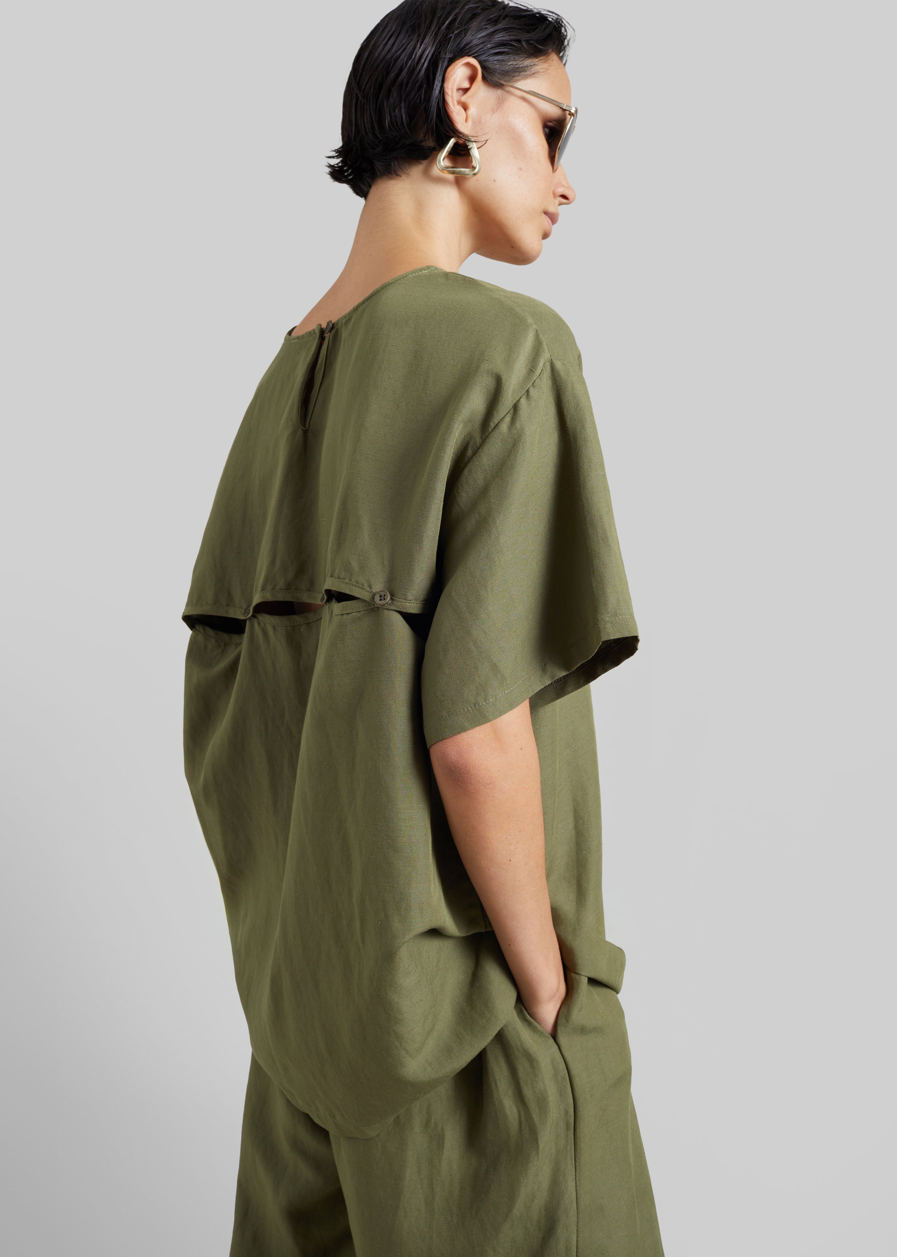Morat Linen Back Button Top - Olive - 7
