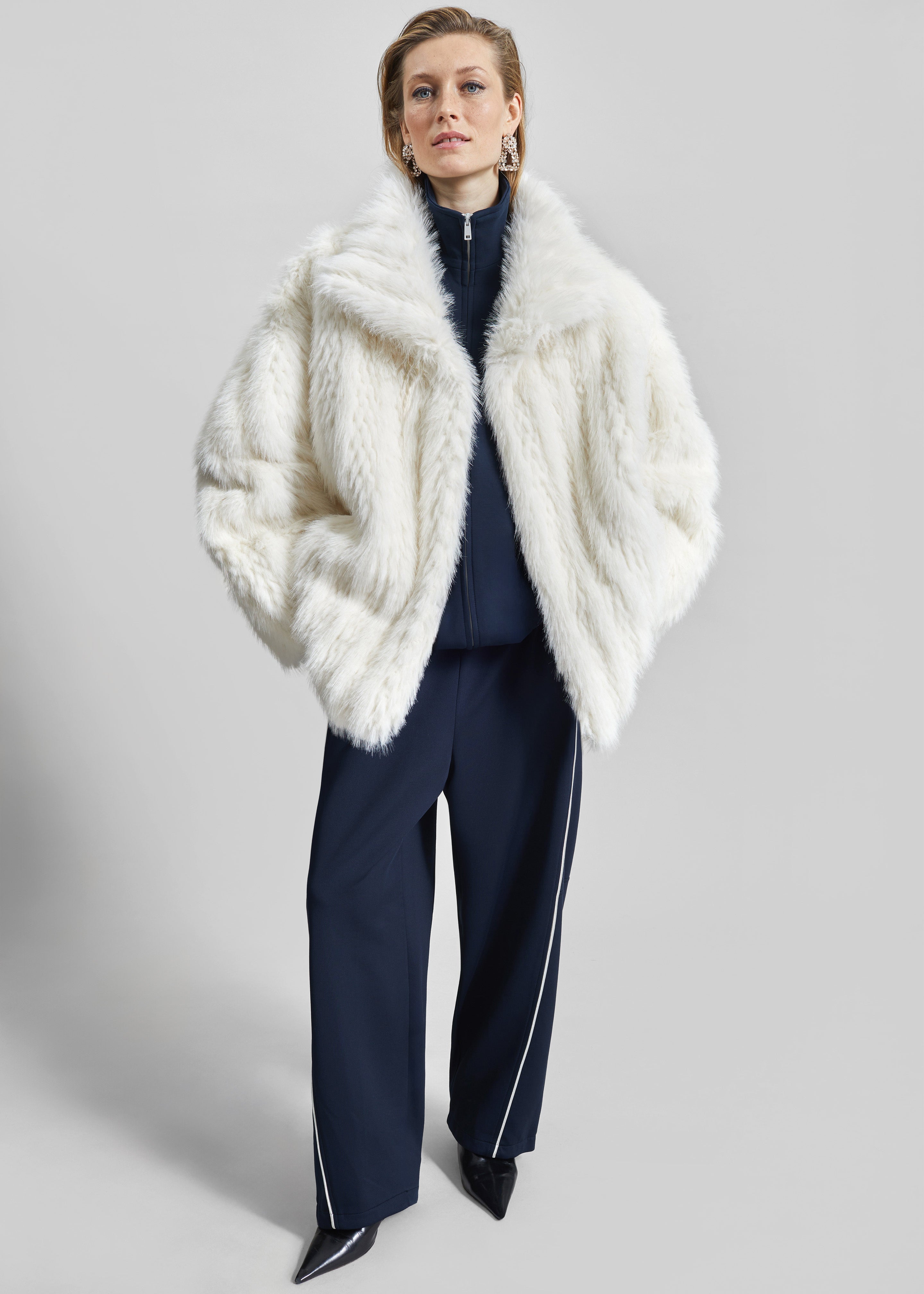 Mortisa Faux Fur Belted Short Coat - Off White - 4