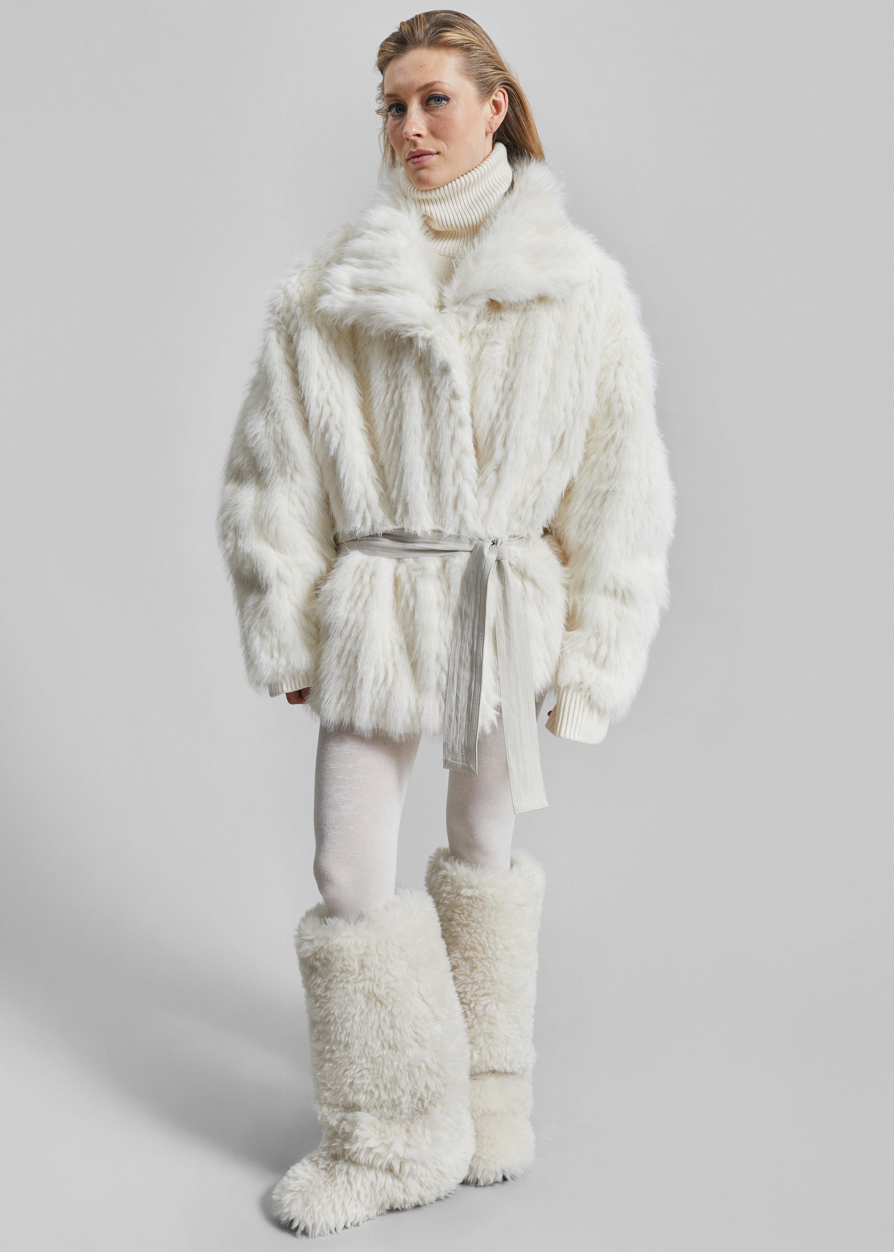 Mortisa Faux Fur Belted Short Coat - Off White – The Frankie Shop