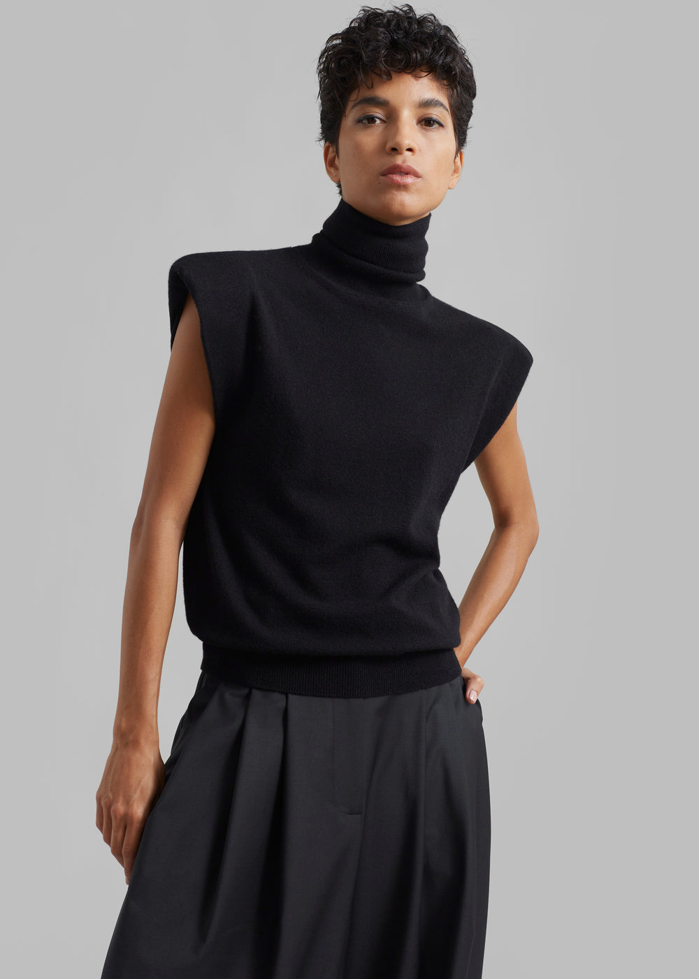 Nadia Thin Padded Sleeveless Turtleneck - Black - 1