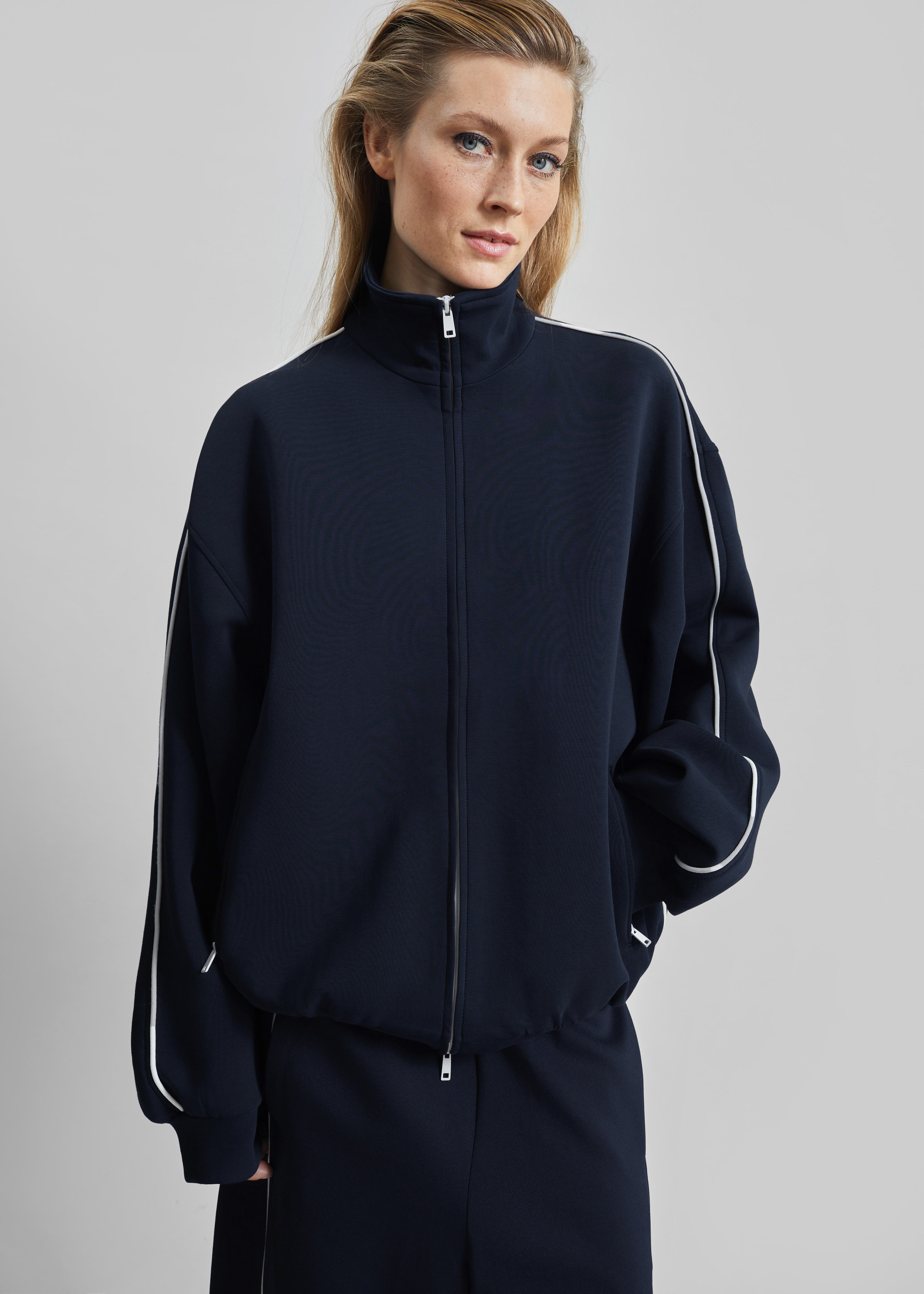 Nayen Zip-Up Jacket - Navy – The Frankie Shop