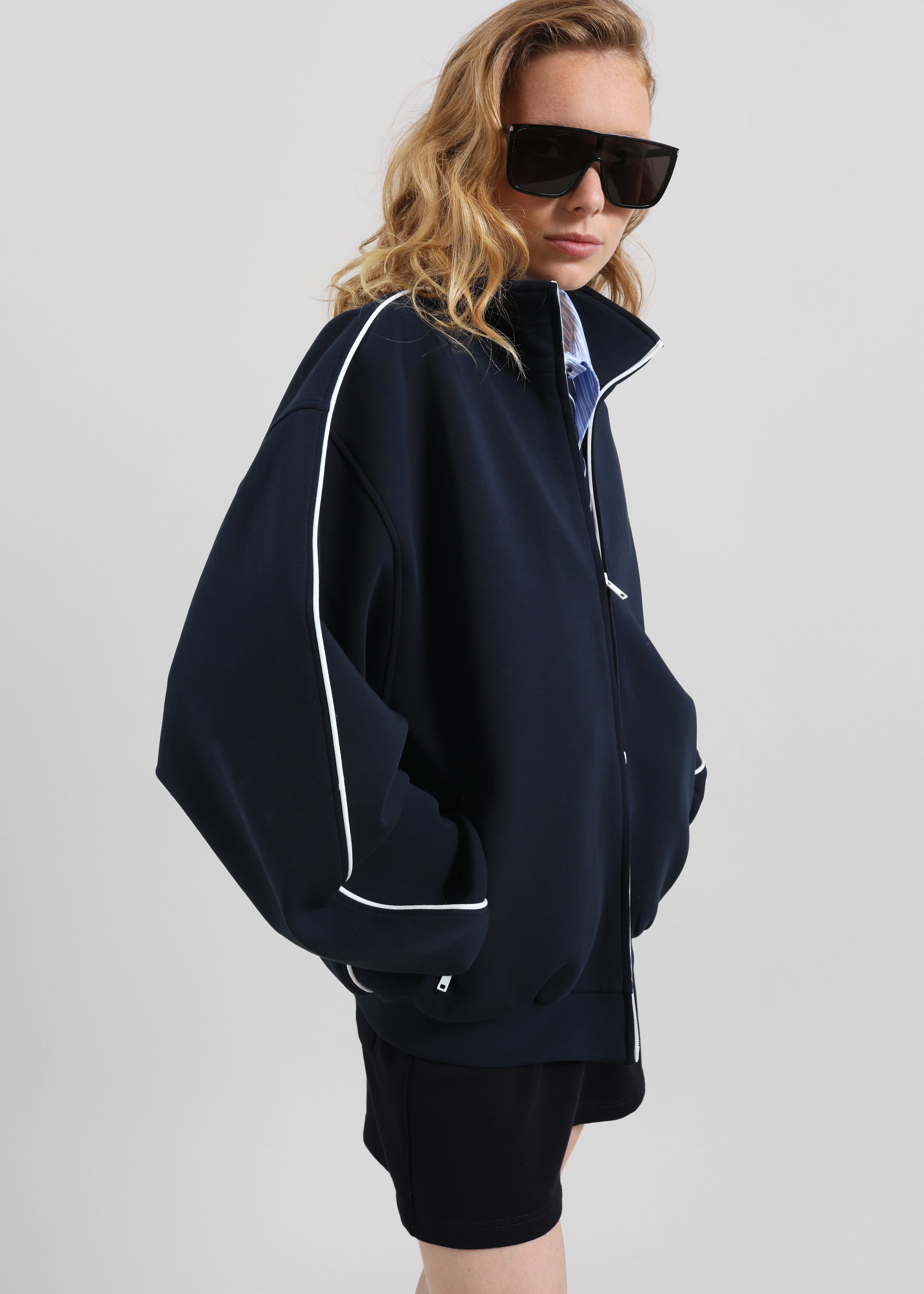Nayen Zip-Up Jacket - Navy – The Frankie Shop