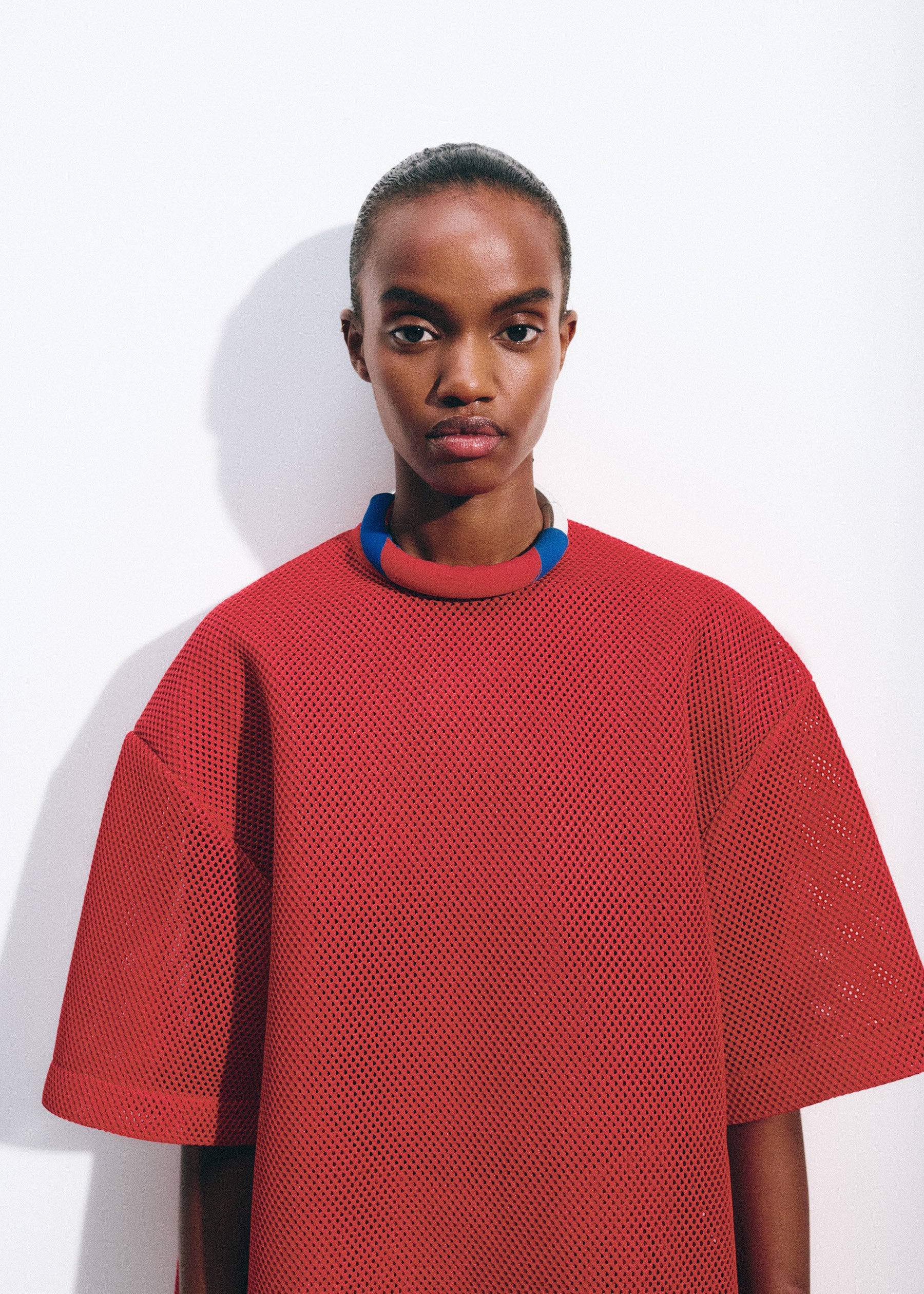 Nela Mesh Boxy T-Shirt - Red - 9