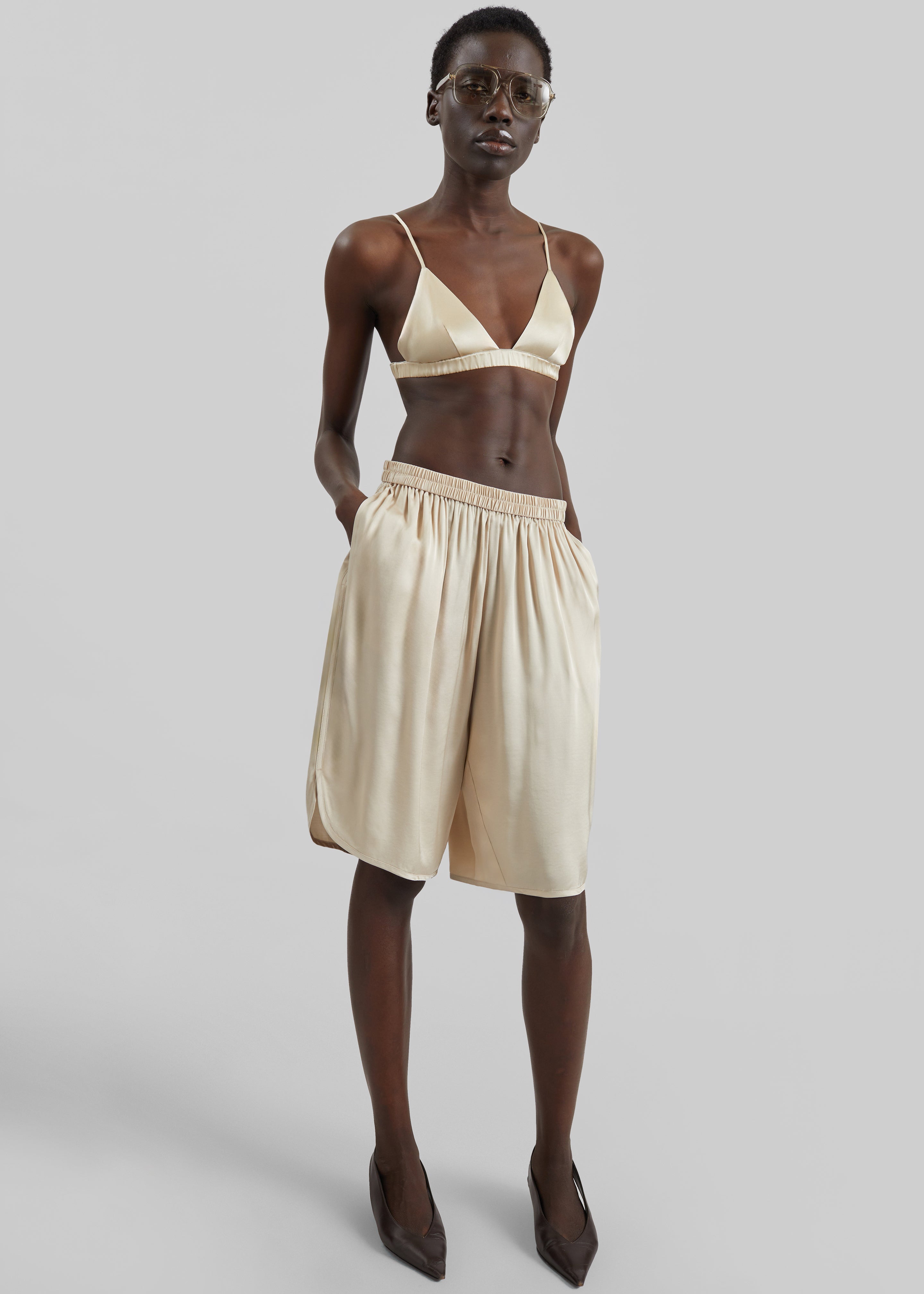 Nelis Silk Bermuda Shorts - Champagne - 7
