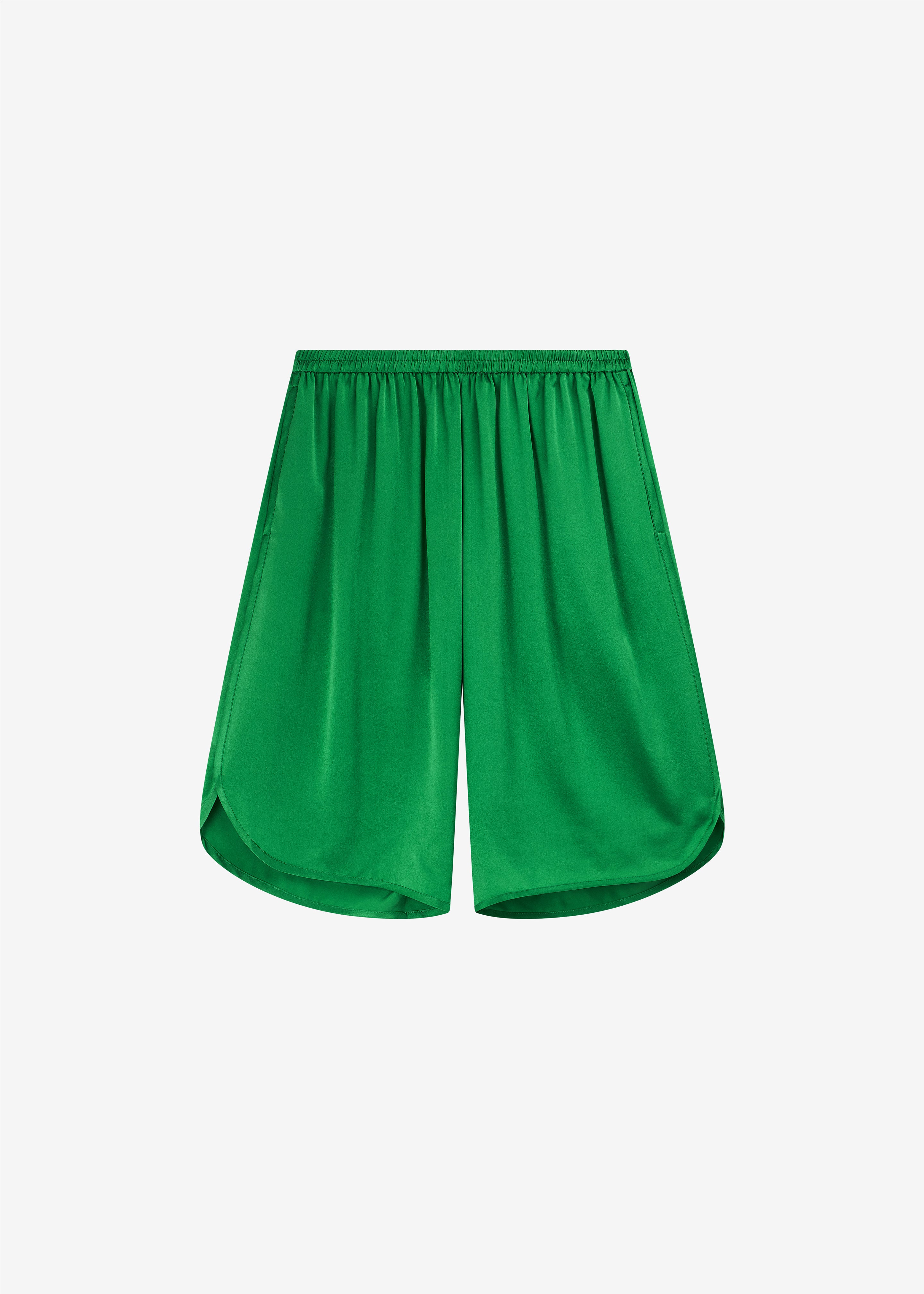 Nelis Silk Bermuda Shorts - Kelly Green - 10