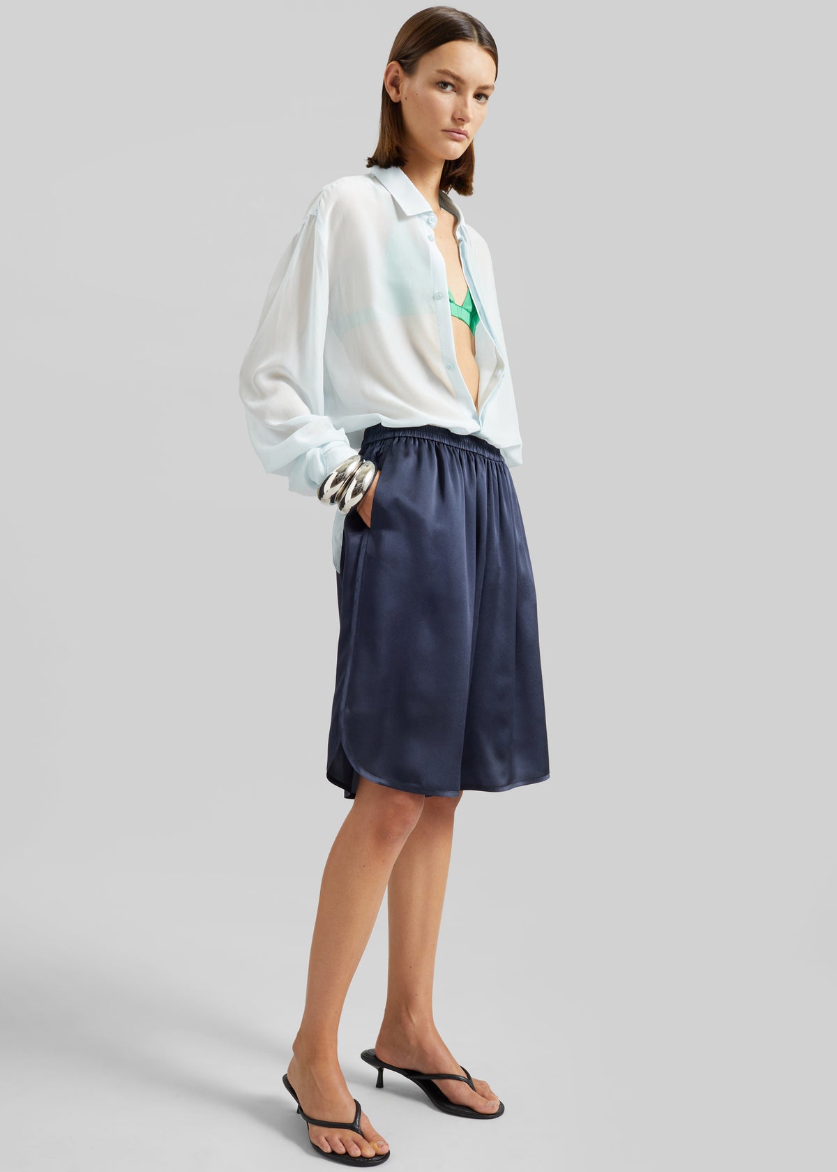 Nelis Silk Bermuda Shorts - Navy - 8