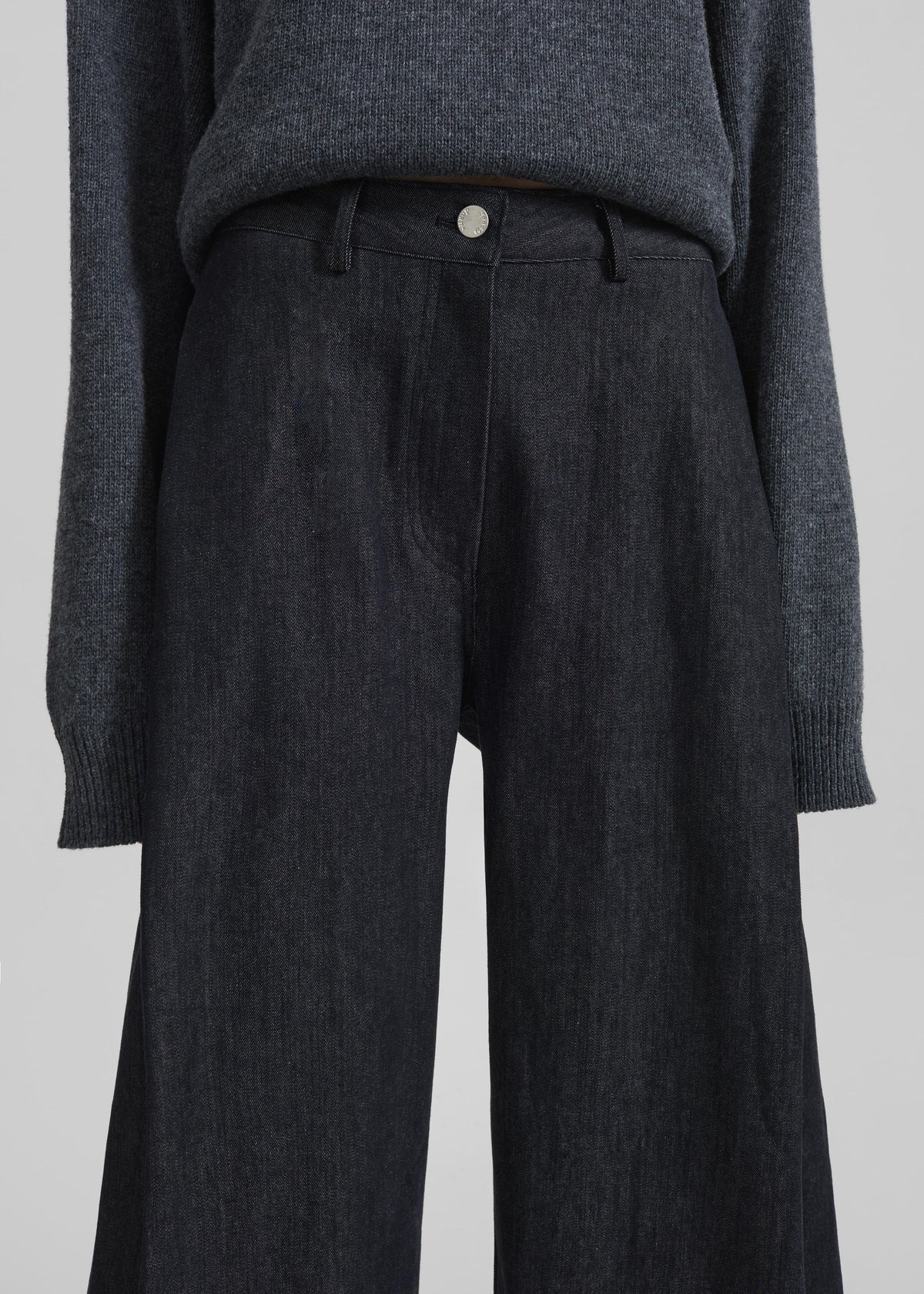 Nesna Barrel-Leg Jeans - Black - 3