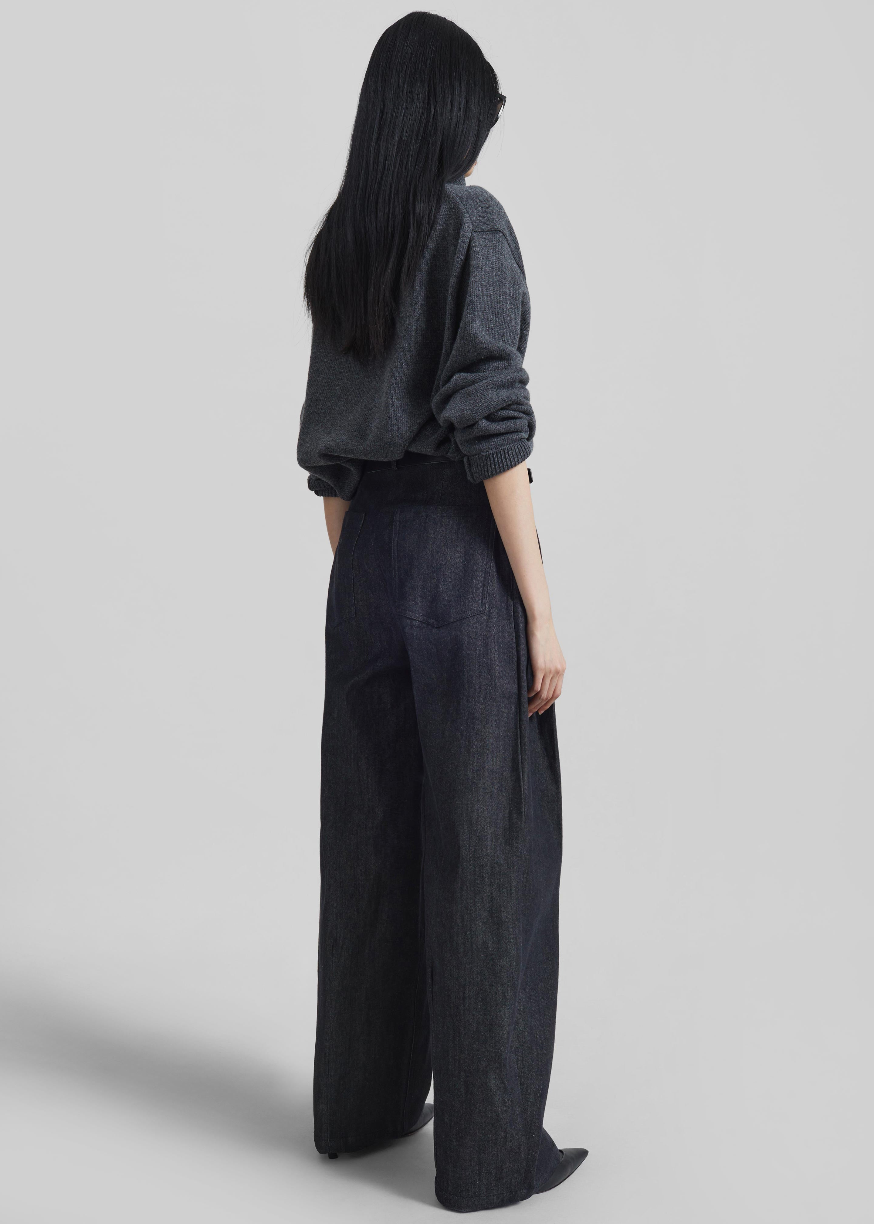 Nesna Barrel Leg Jeans - Black – The Frankie Shop
