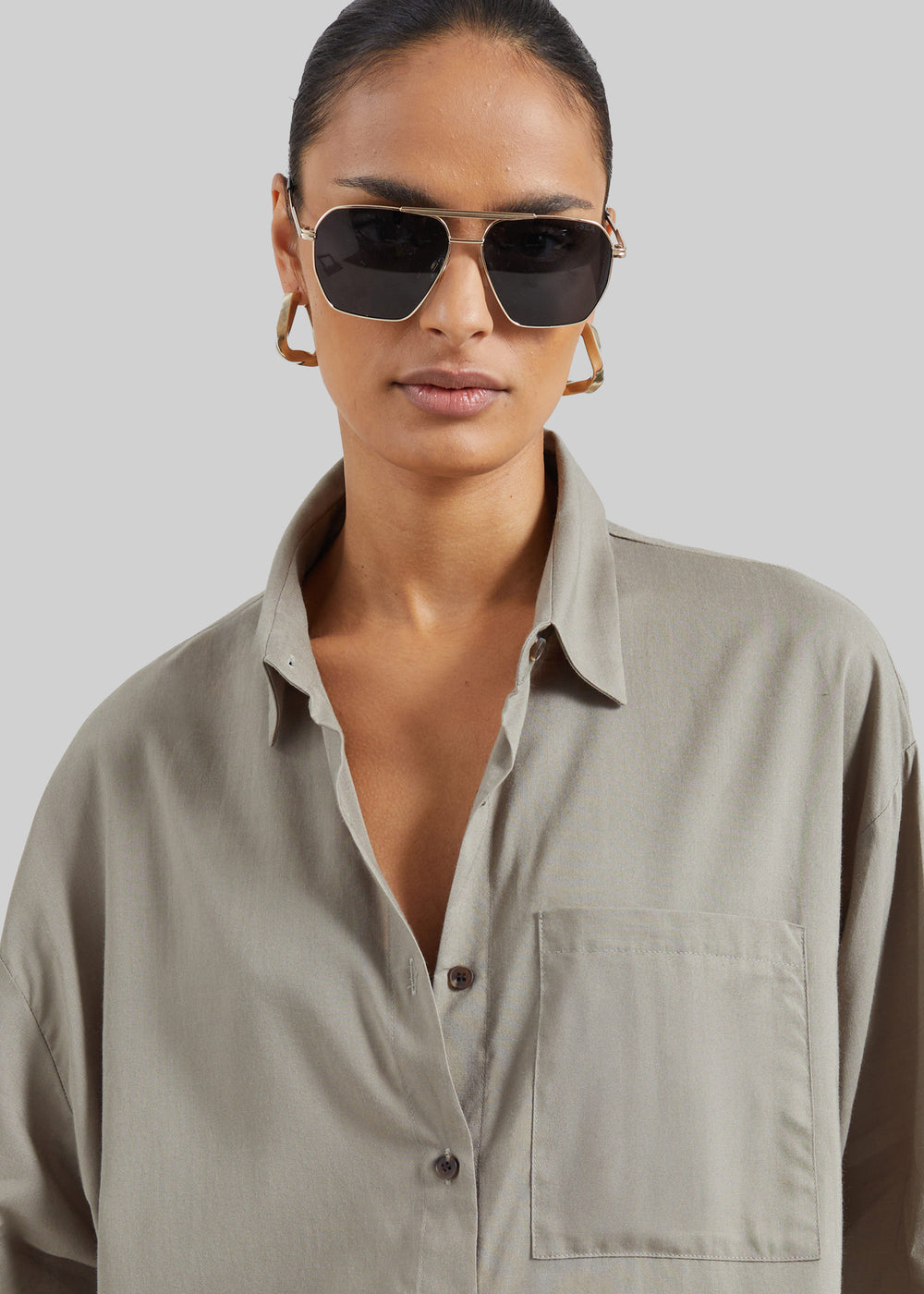 Noja Fluid Shirt - Pale Olive - 1