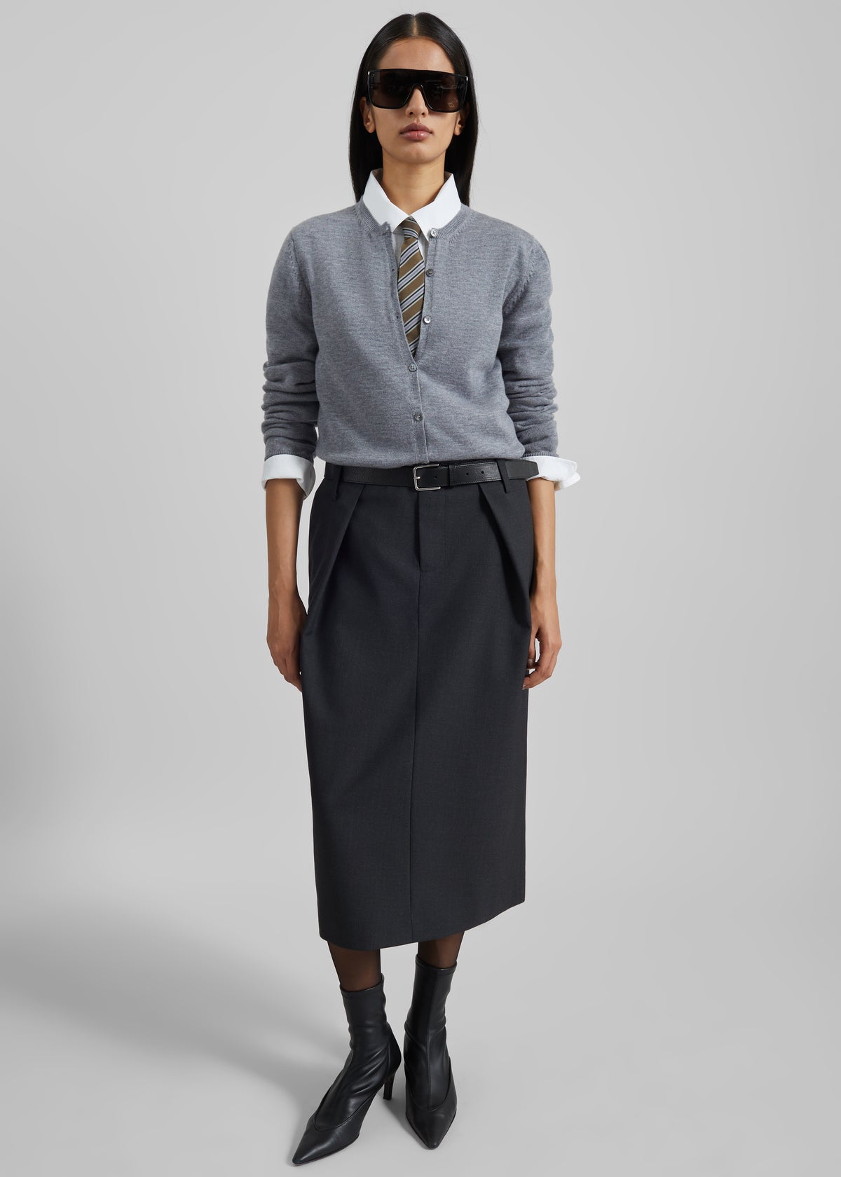 Nomi Thin Knit Cardigan - Grey
