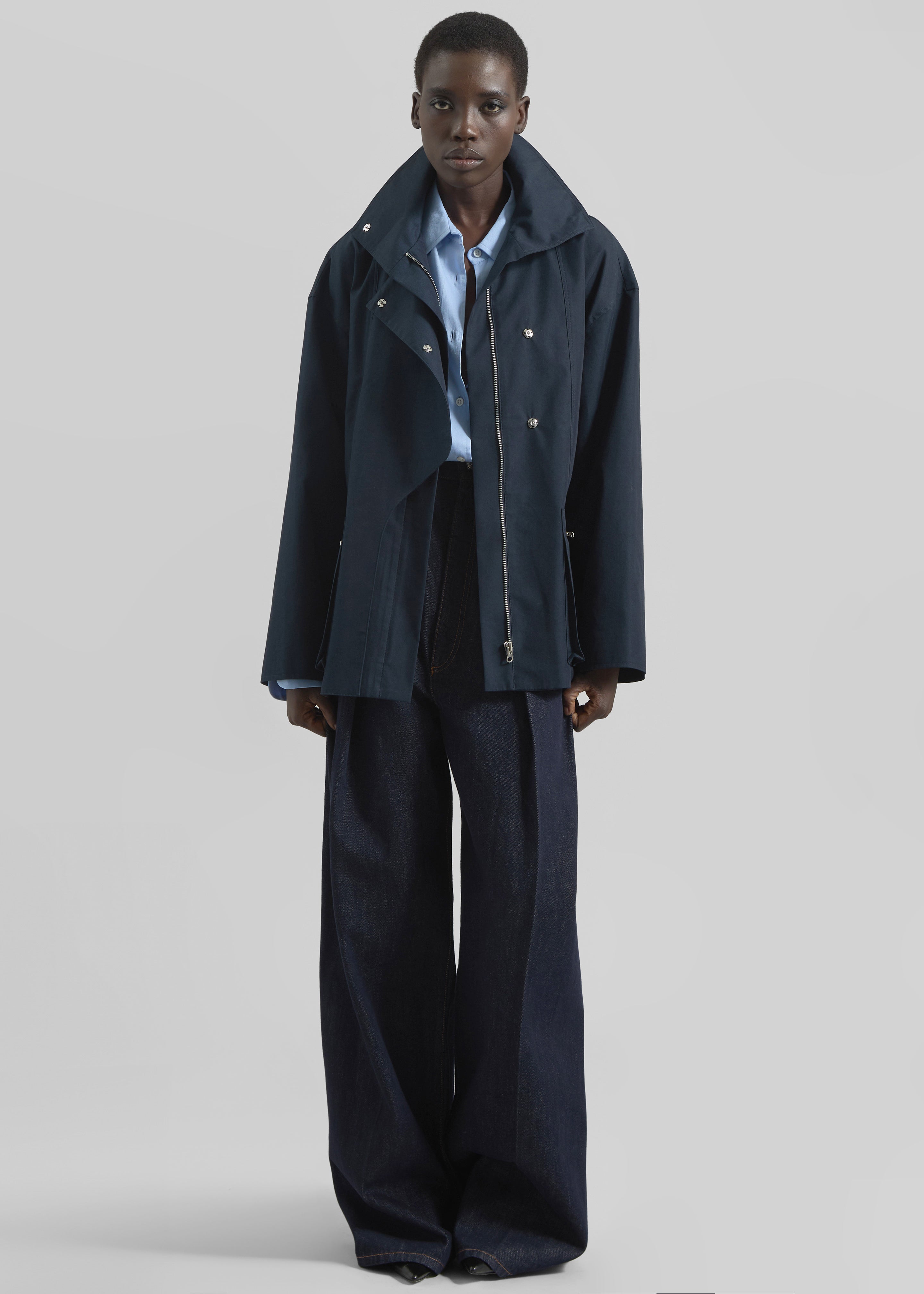 Norris Short Trench - Navy – The Frankie Shop
