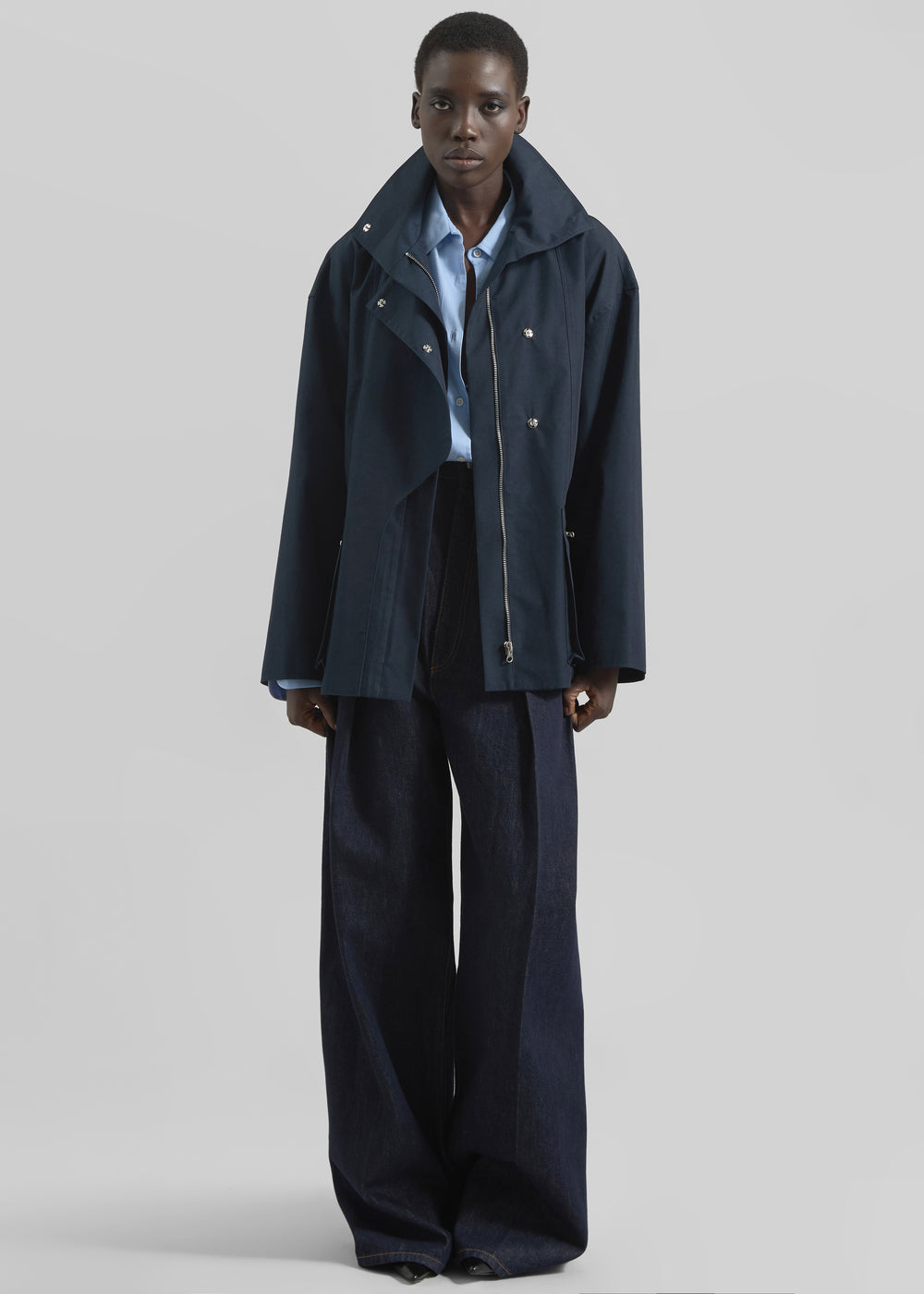 Norris Short Trench - Navy - 1