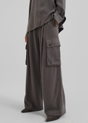 Nyro Cargo Pants - Charcoal