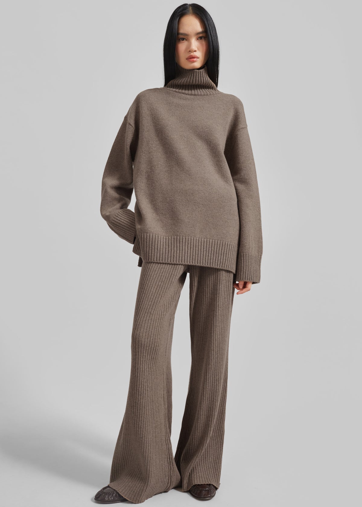The Frankie Shop Odense Ribbed Flared Pants - Brown