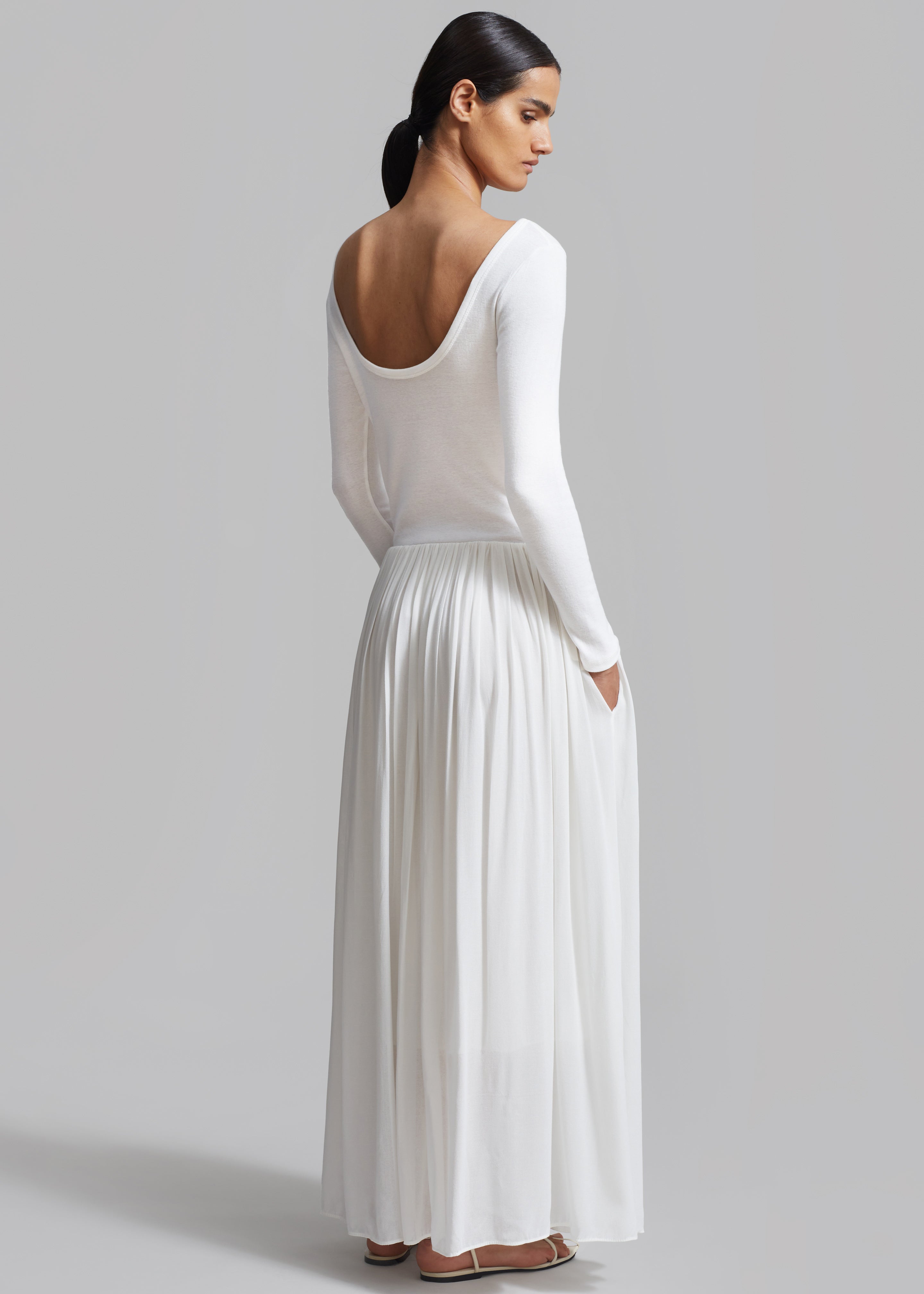 Odette Gathered Skirt Maxi Dress - White - 9