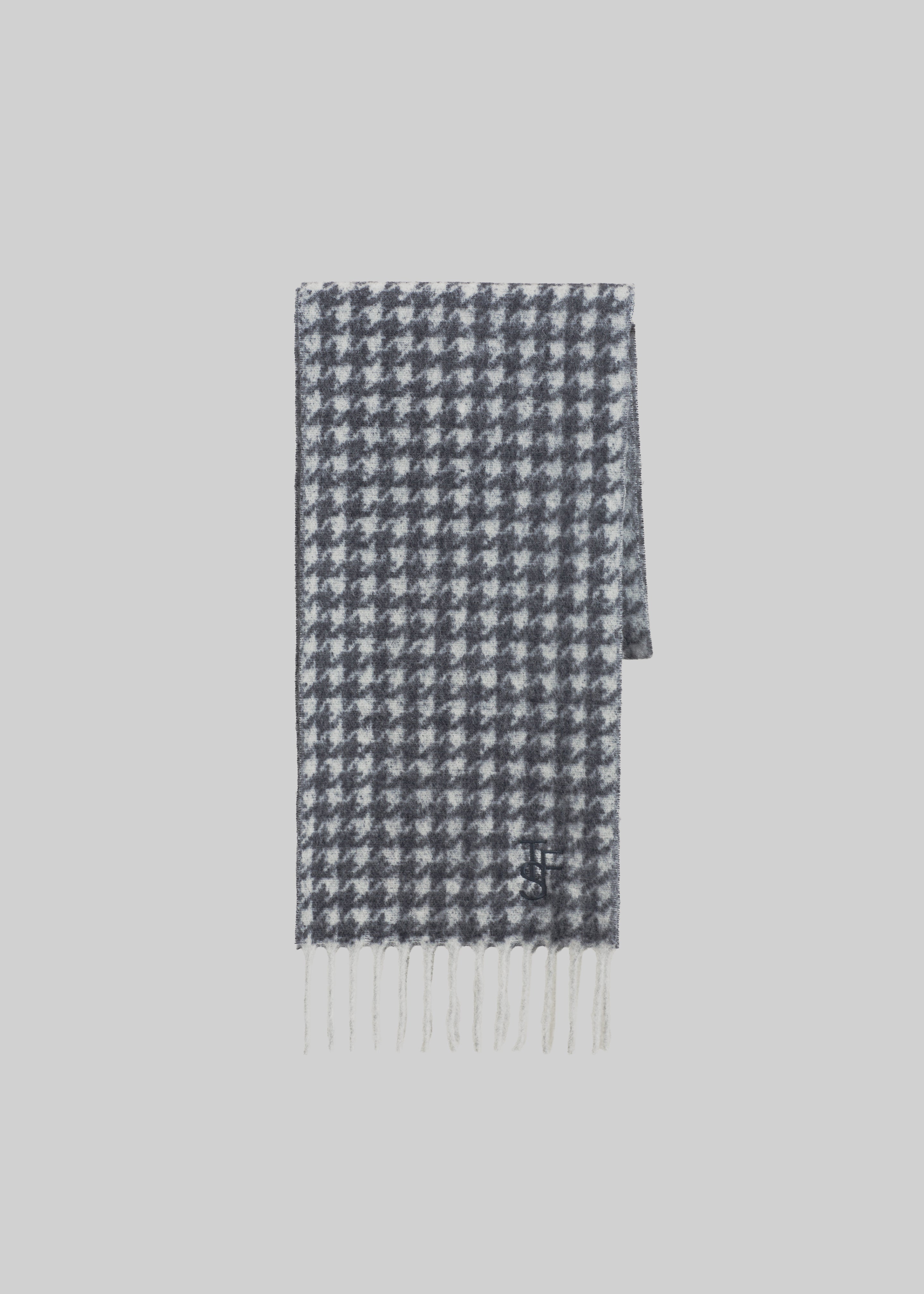 Olari Alpaca Blend Scarf - Grey Houndstooth Check - 9