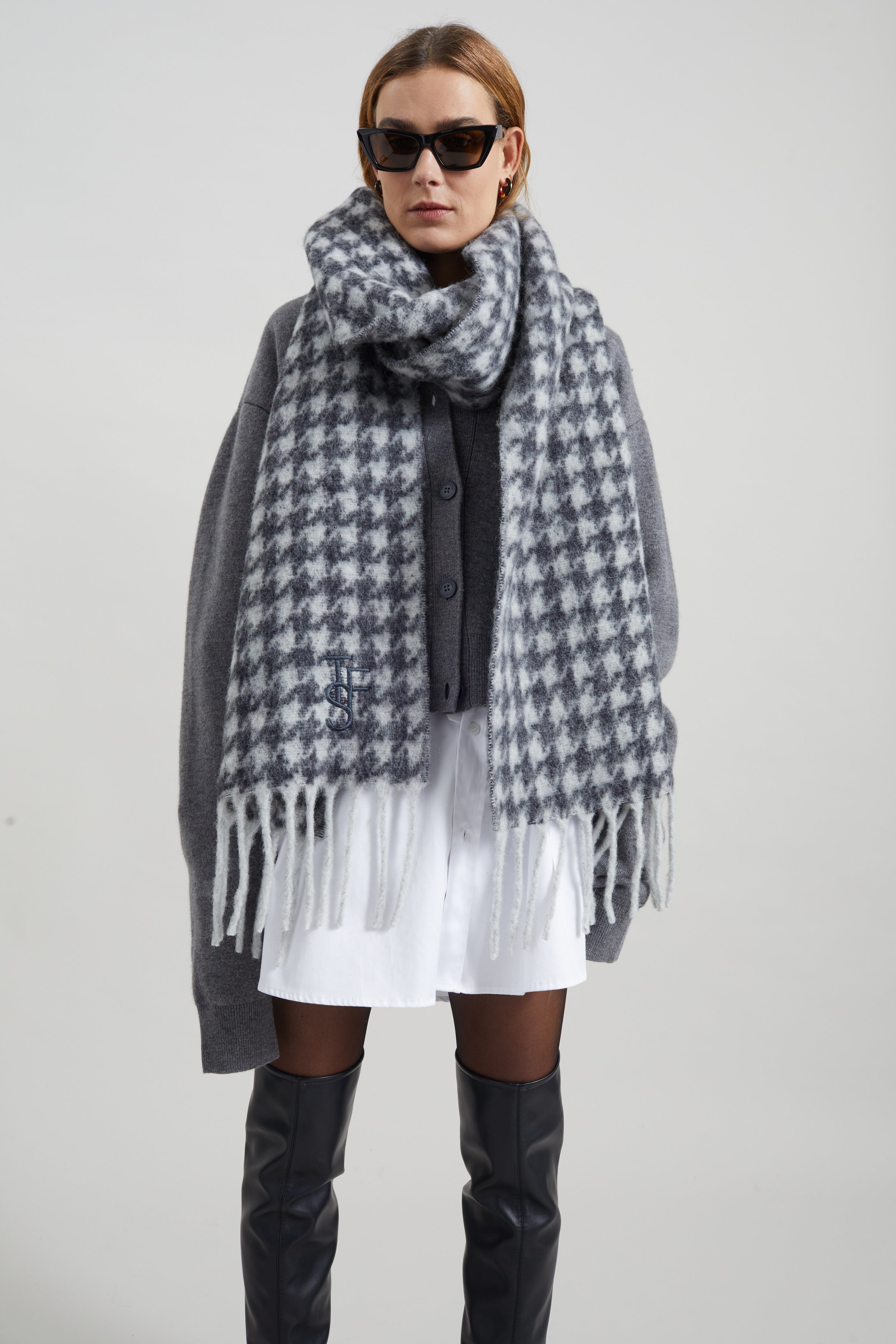 Olari Alpaca Blend Scarf - Grey Houndstooth Check - 1
