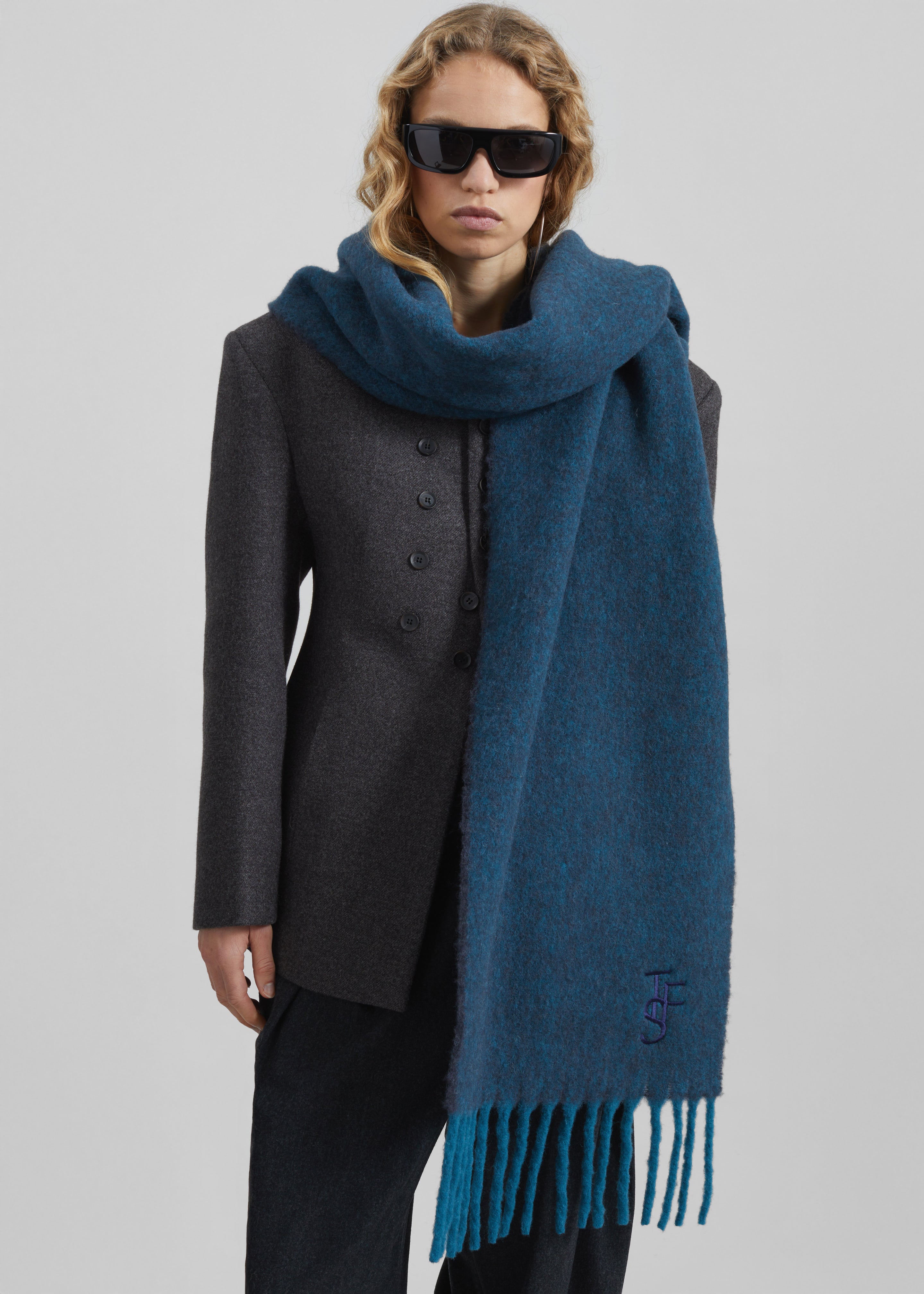 Olari Alpaca Blend Scarf - Green – The Frankie Shop