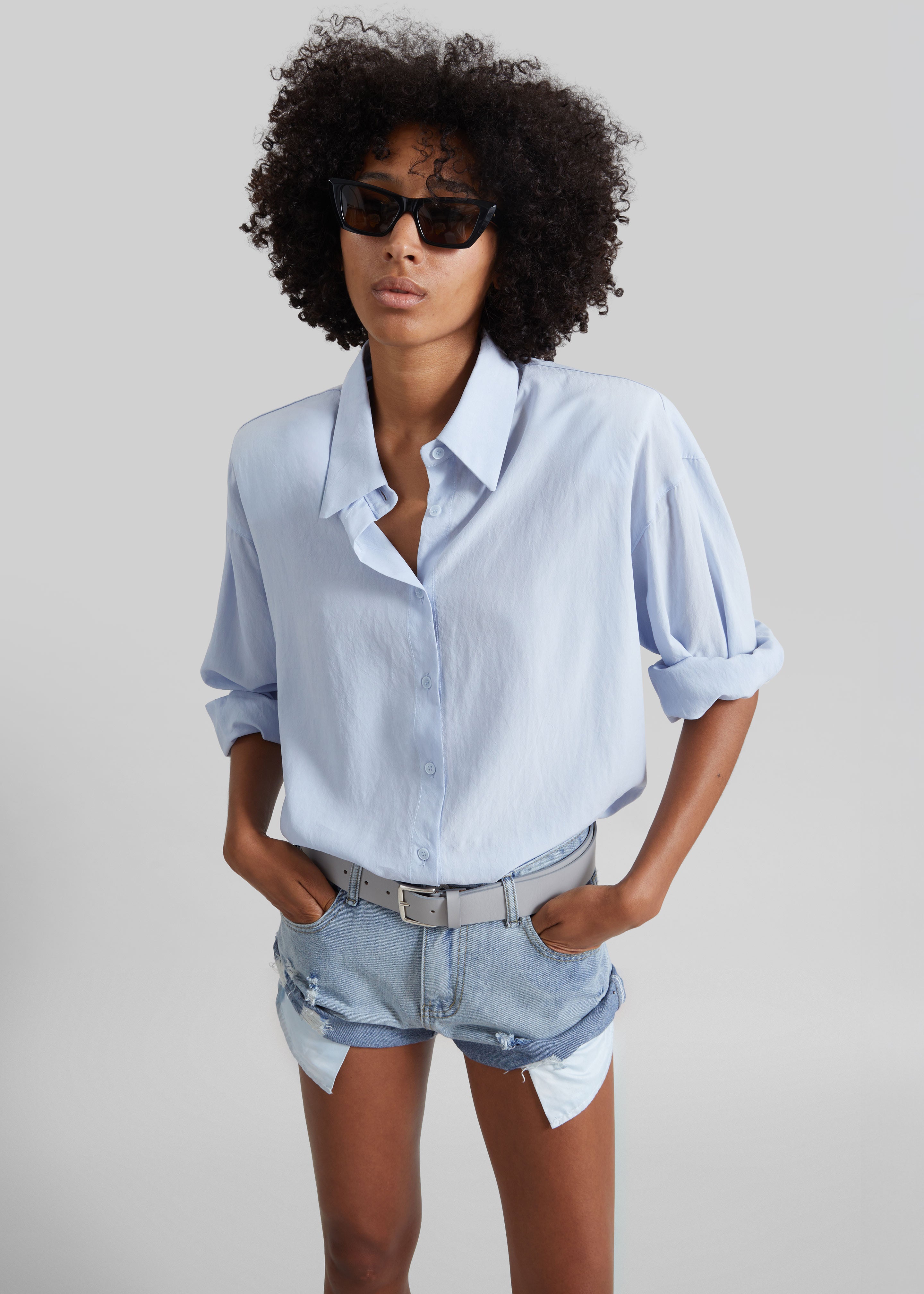 Oleron Distressed Denim Mini Shorts - Light Wash - 3