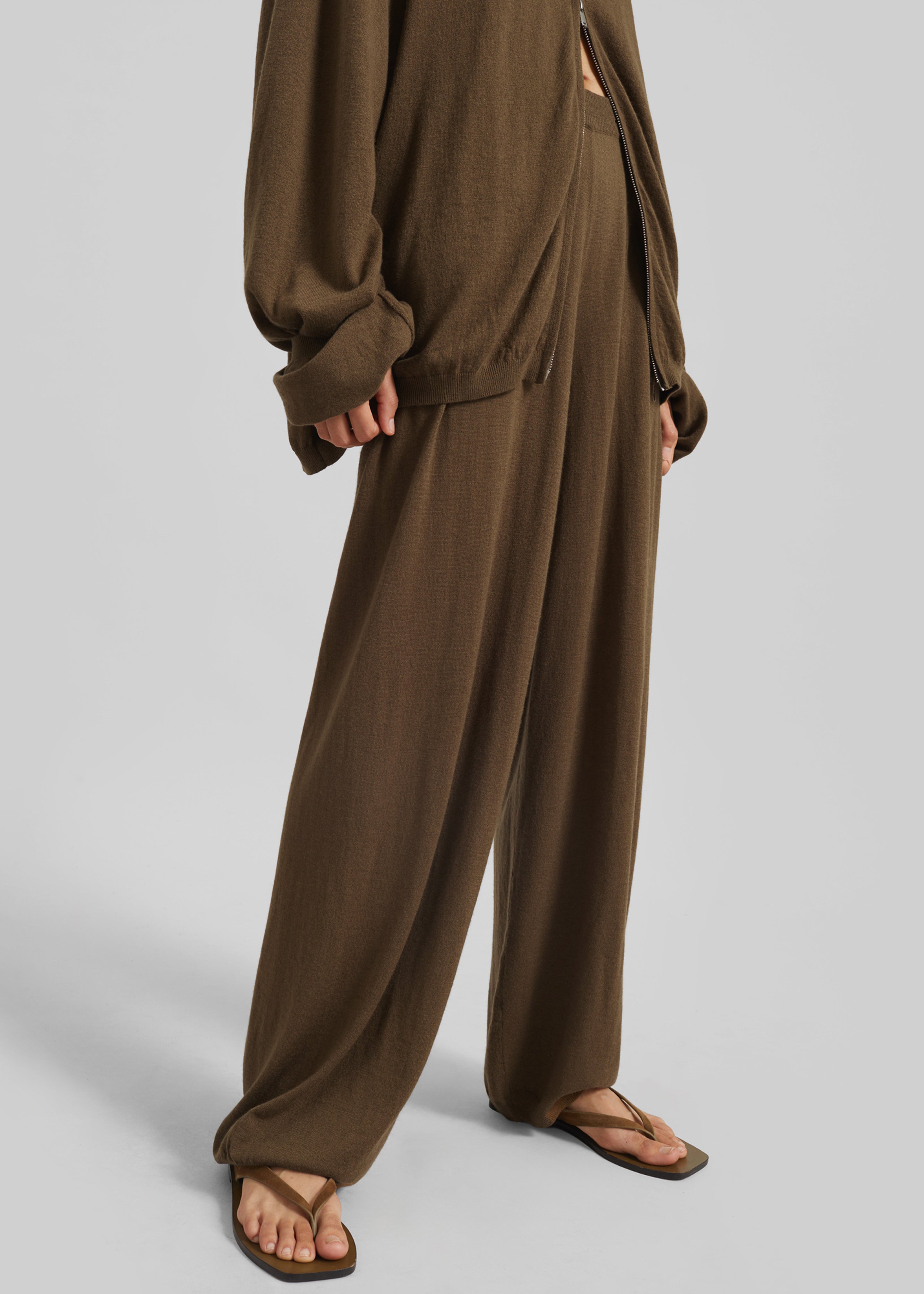 Olia Knit Joggers - Dark Camel - 5