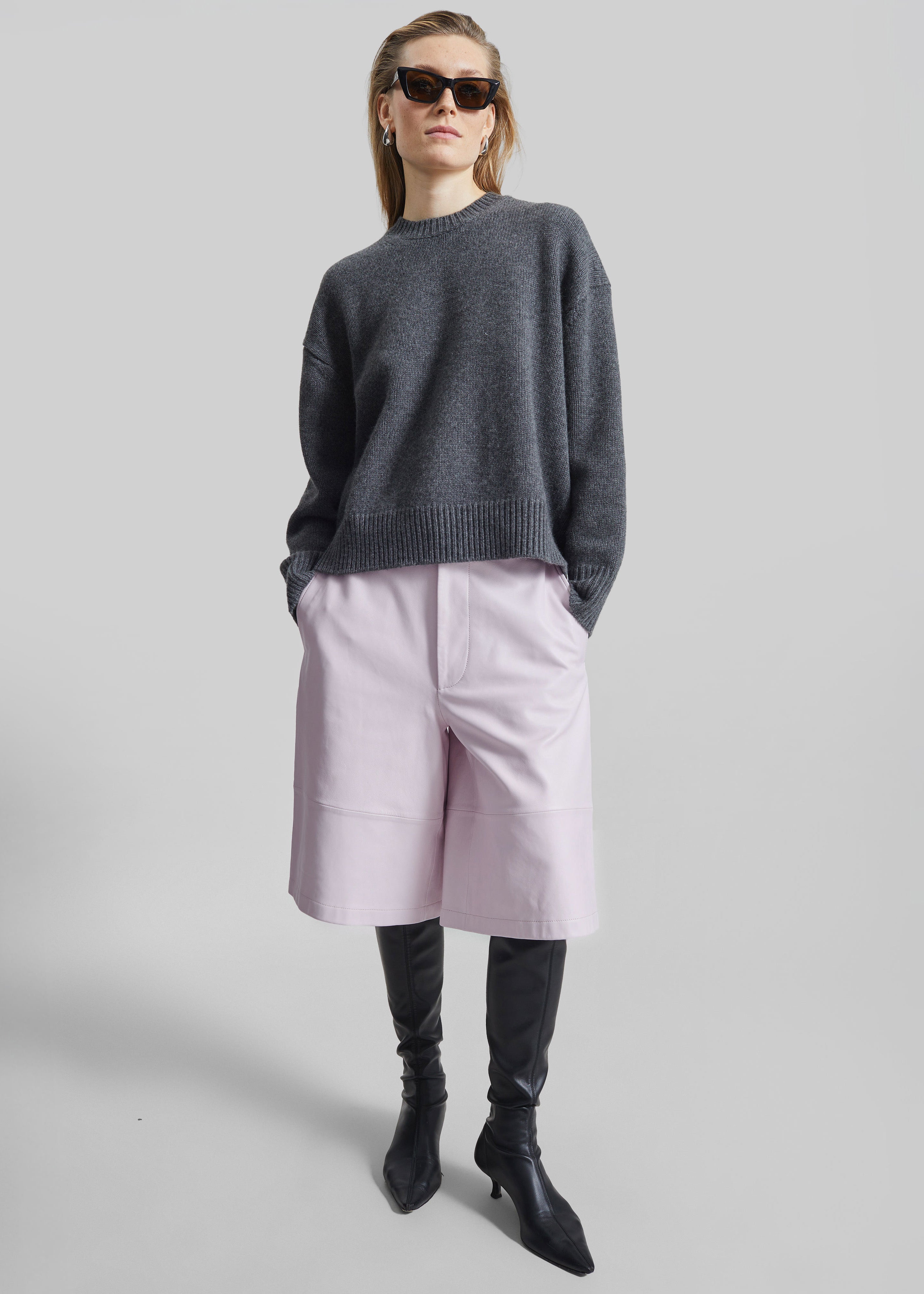 Olivia Leather Bermuda Shorts - Faded Pink - 5