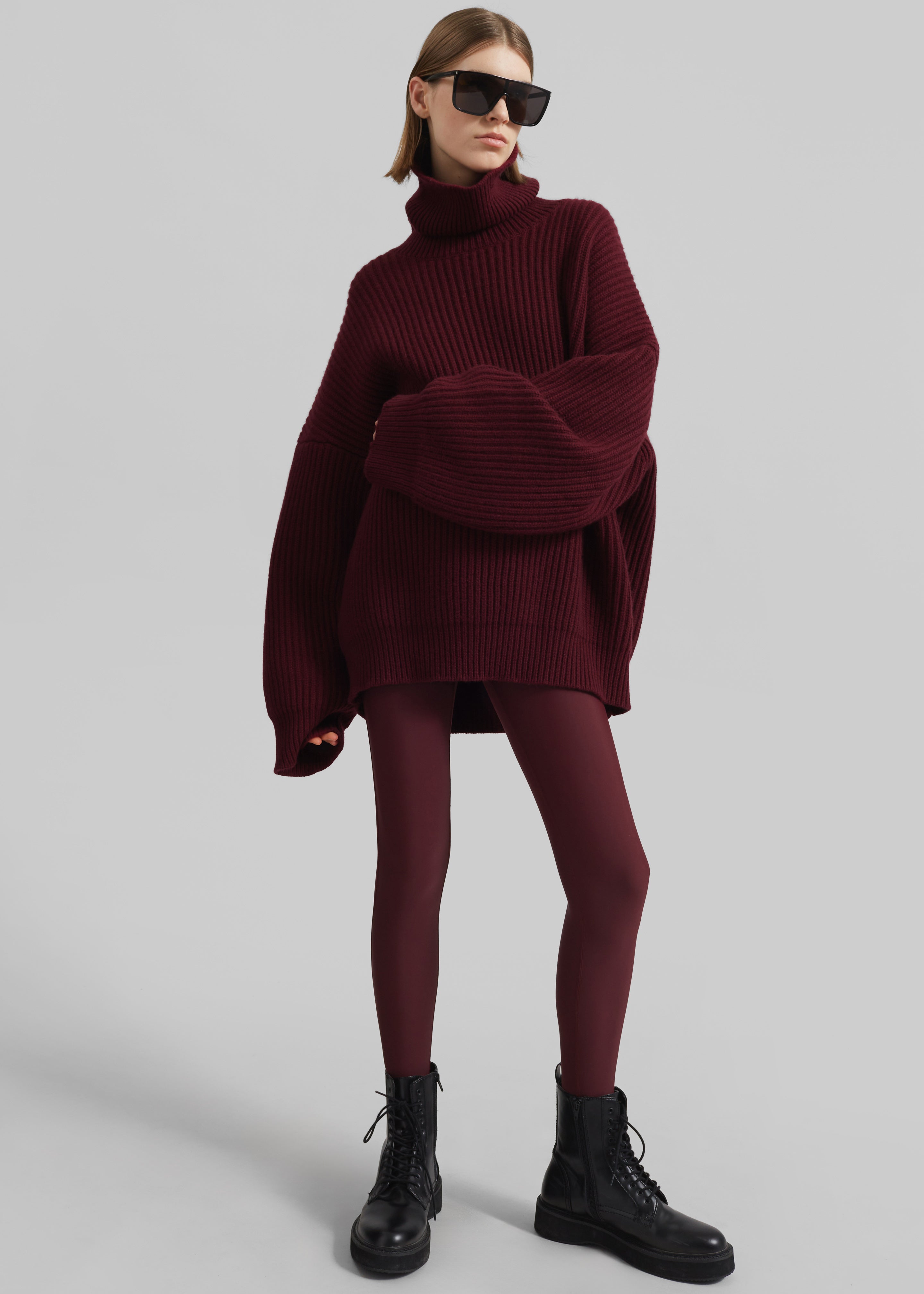 Olney Oversized Wool Turtleneck - Burgundy - 12