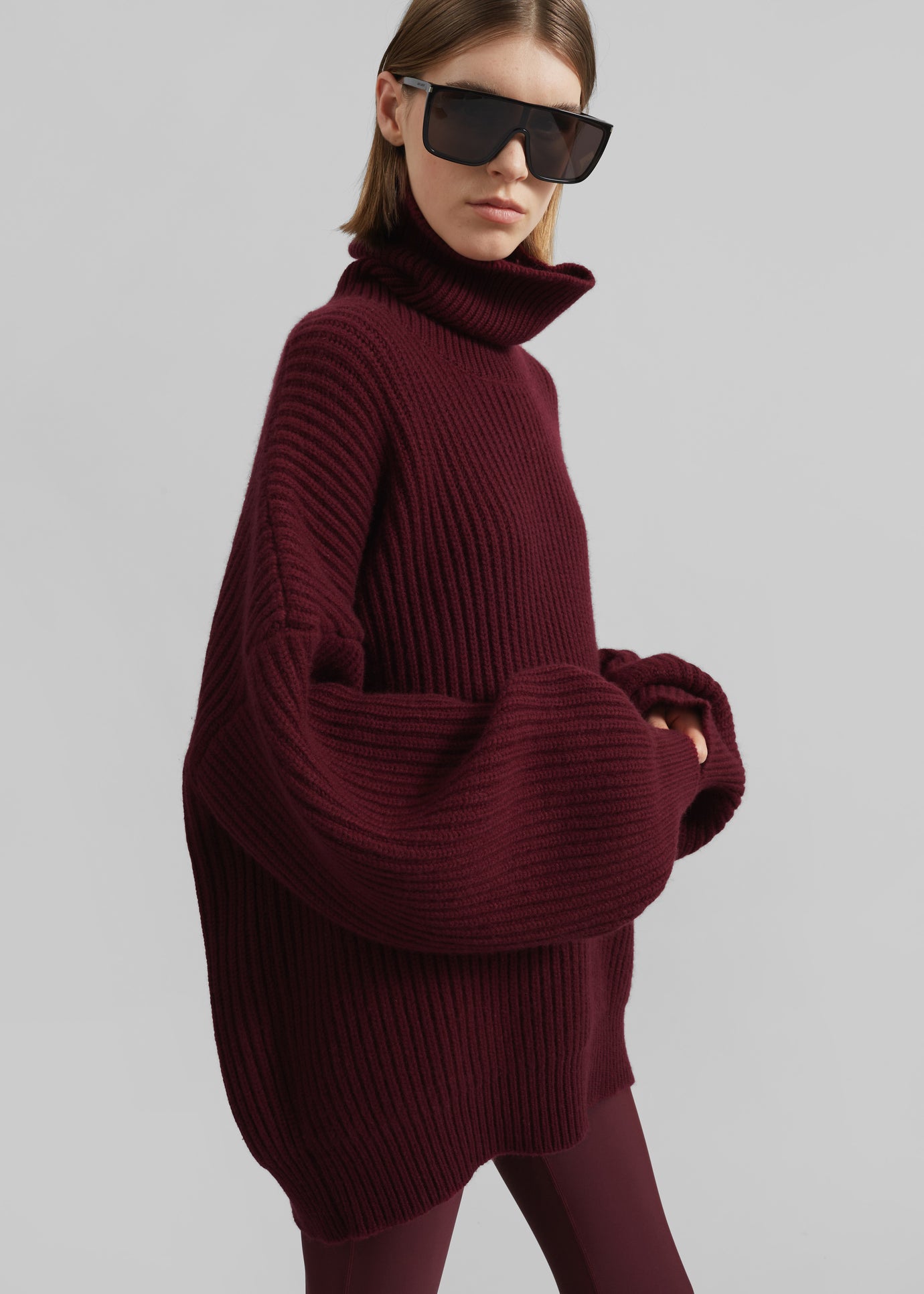 Olney Oversized Wool Turtleneck - Burgundy - 1