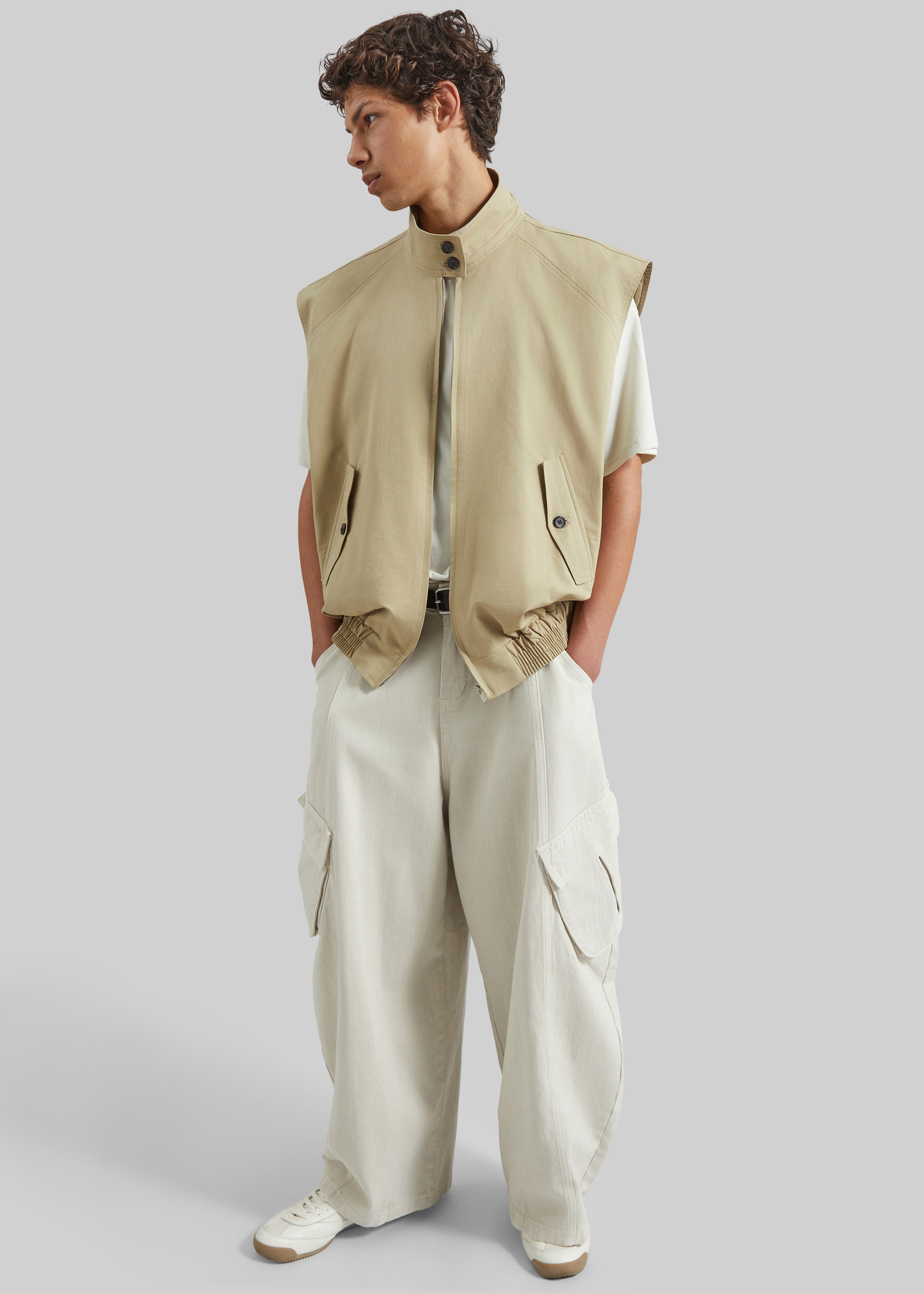 Oltrano Sleeveless Jacket - Beige - 6