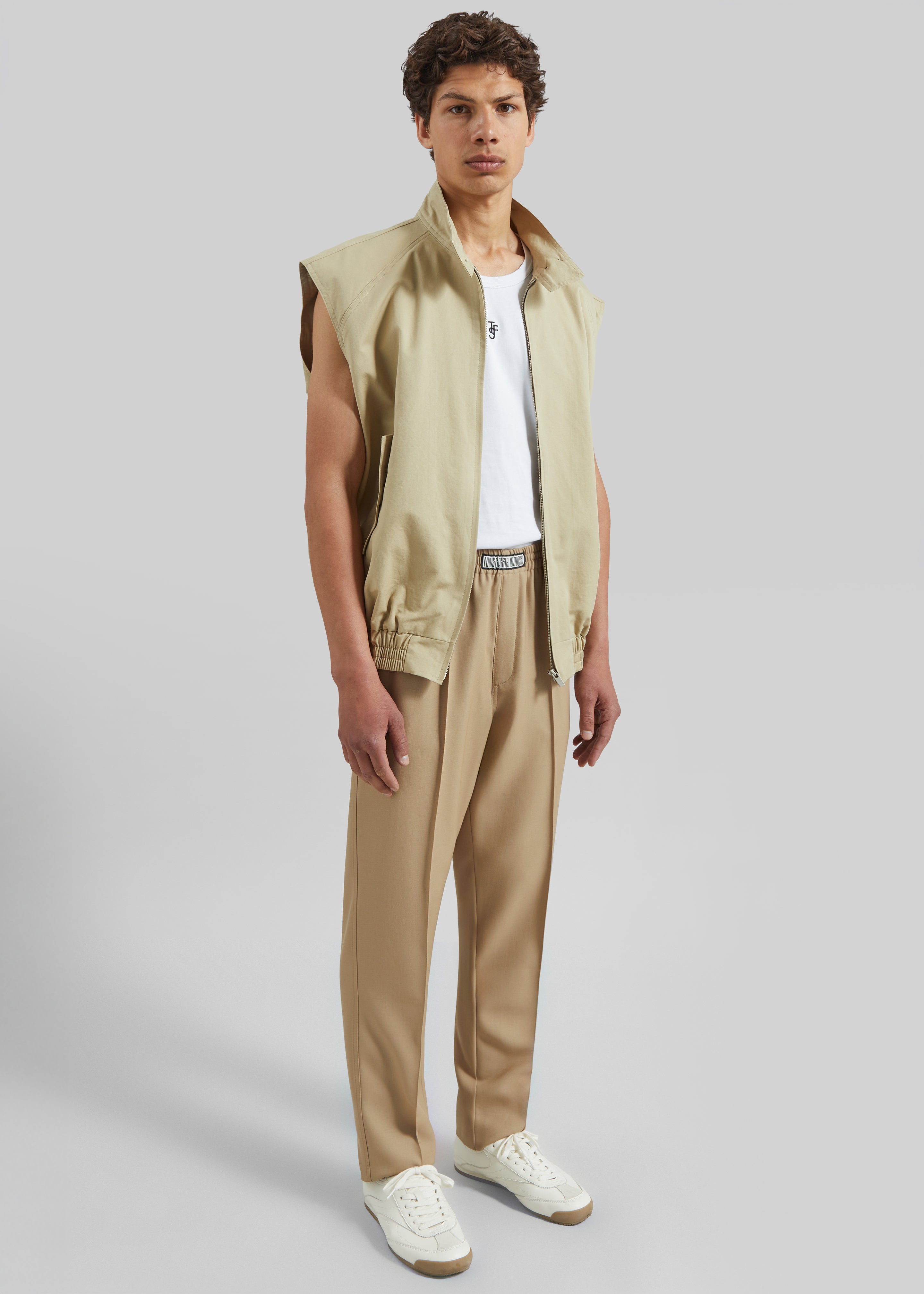 Oltrano Sleeveless Jacket - Beige - 9