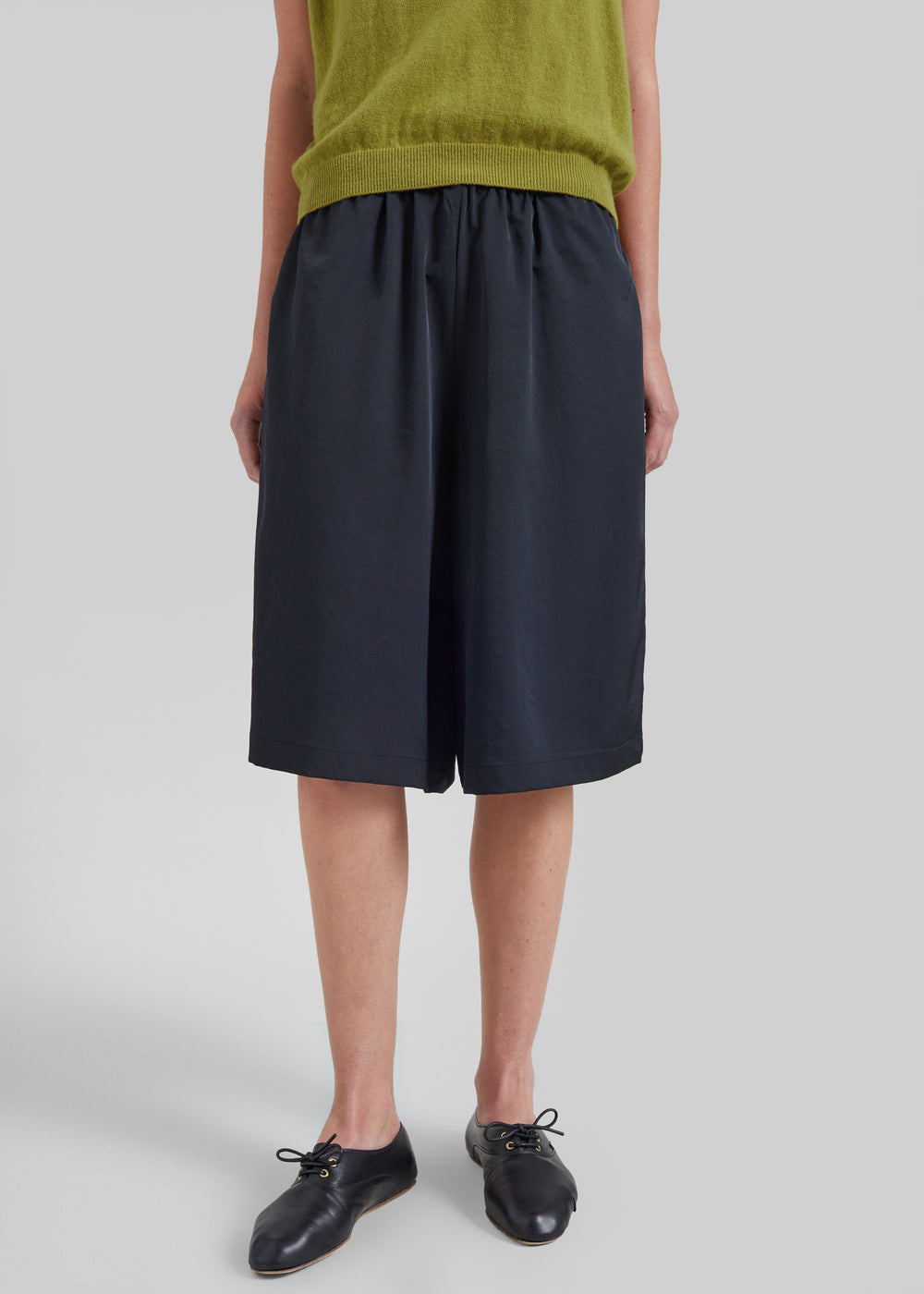 Olyne Satin Wide Bermuda Shorts - Black - 1
