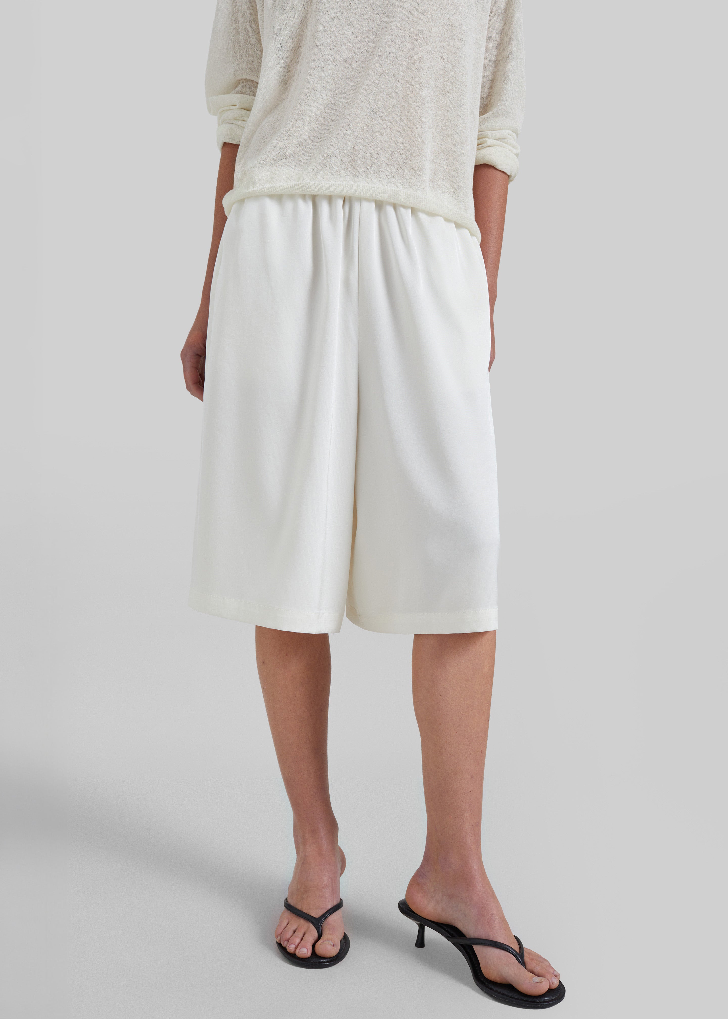 Olyne Satin Wide Bermuda Shorts - Ivory - 2