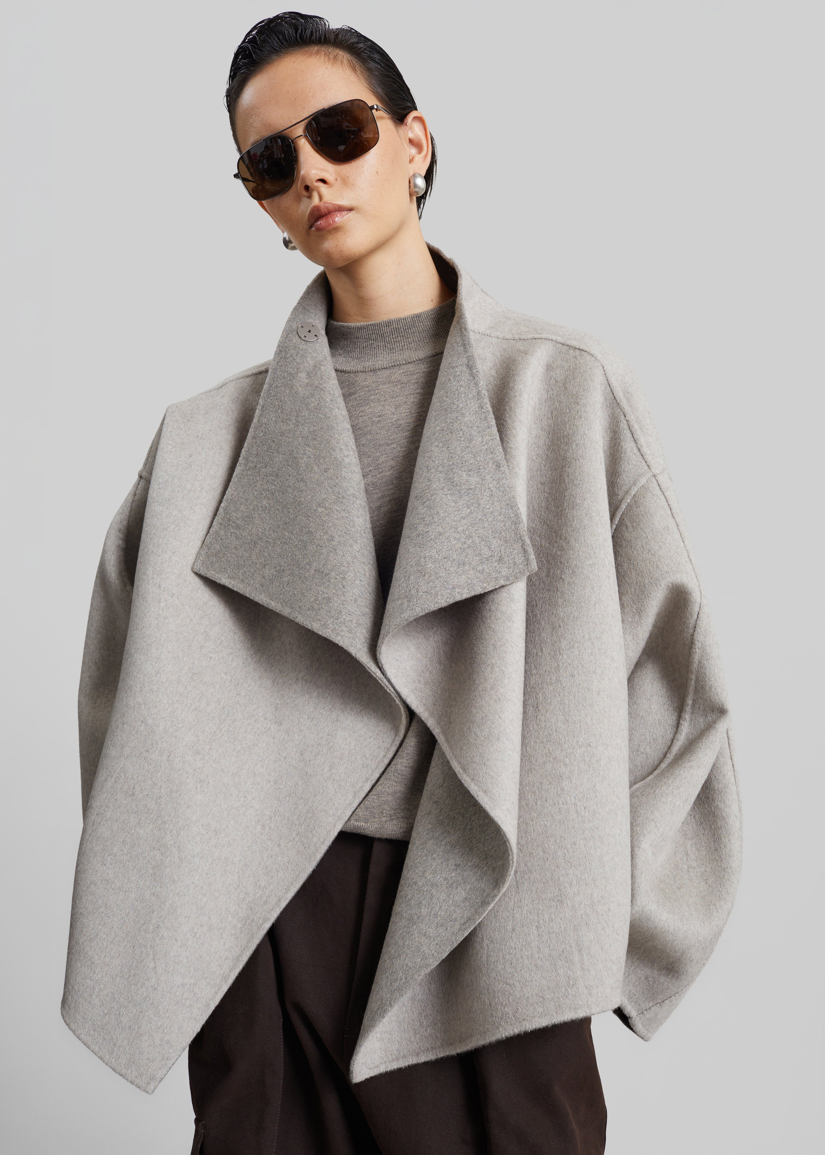 Onelle Wool Reversible Short Coat - Beige