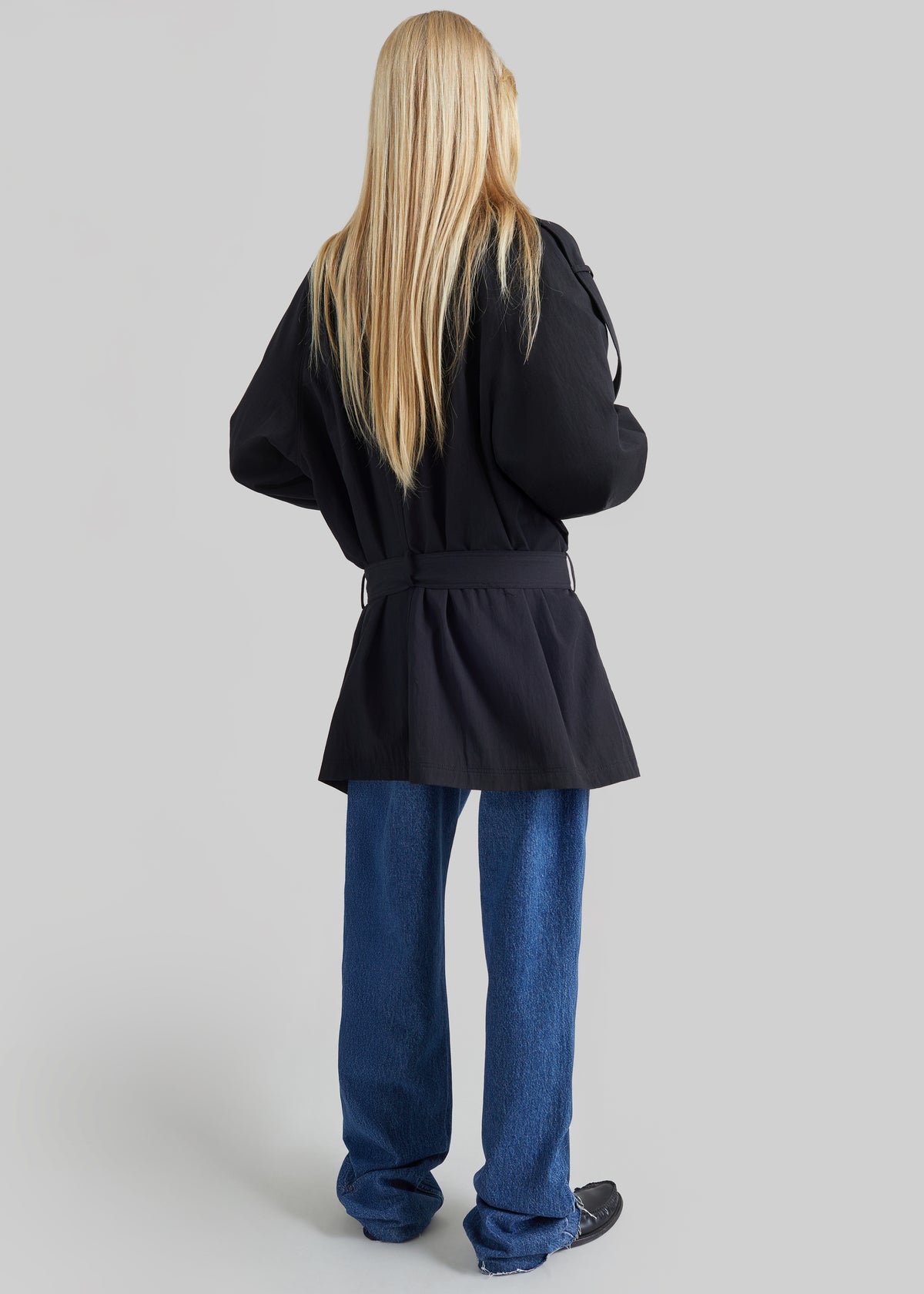 Orival Short Trench - Black