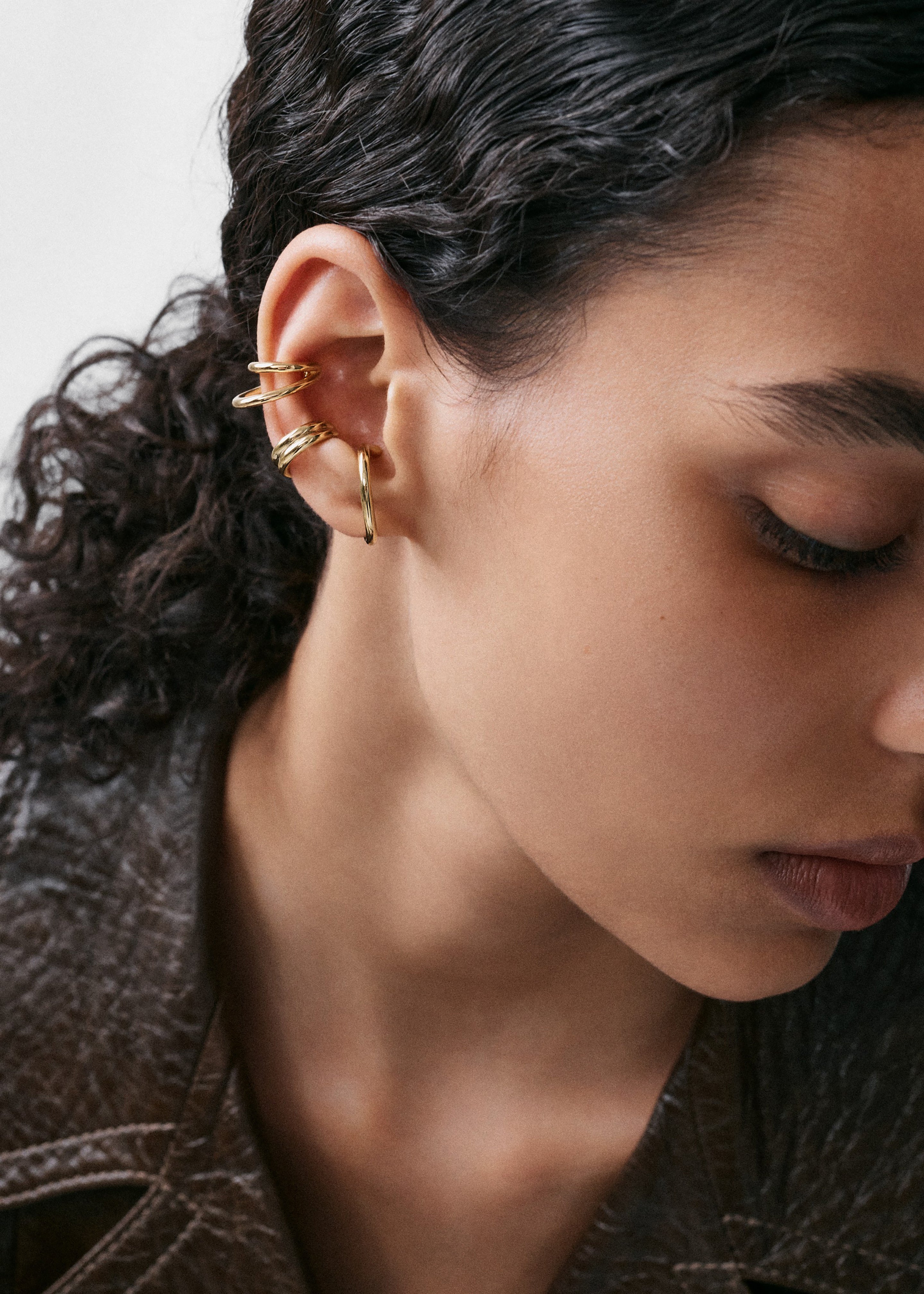Otiumberg Sonder Ear Cuff - Gold - 1