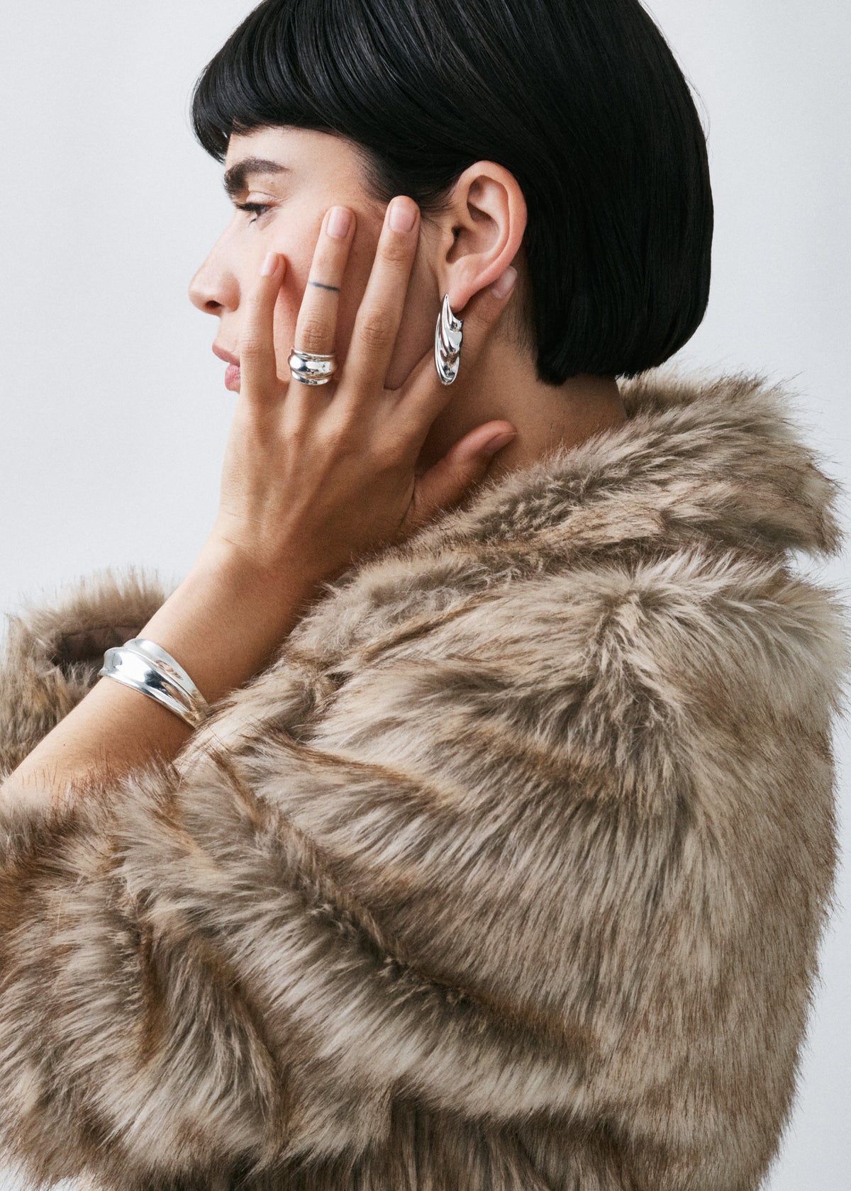 Otiumberg Statement Wave Earrings - Silver - 2