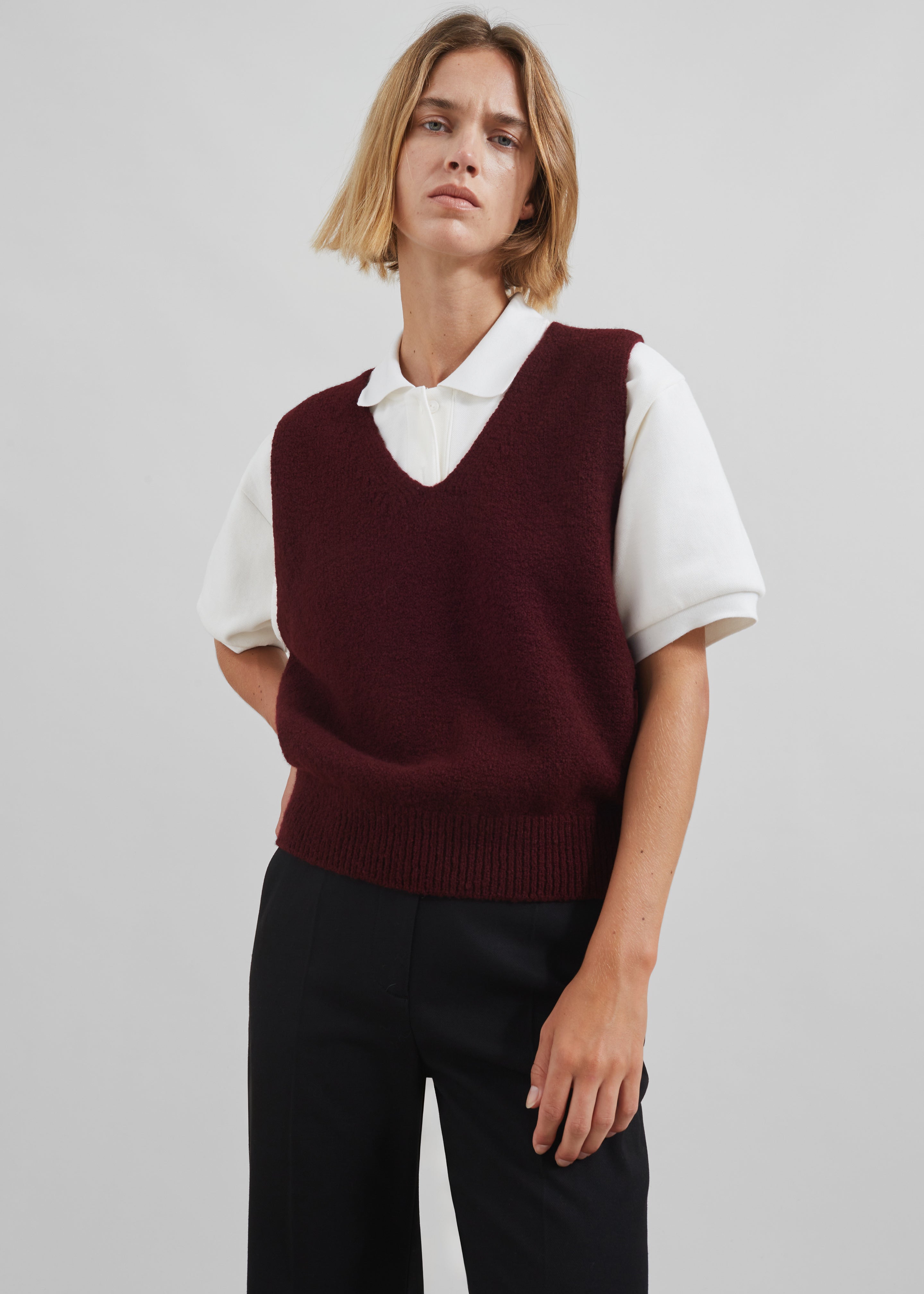 Pavia Knit Vest - Burgundy - 7