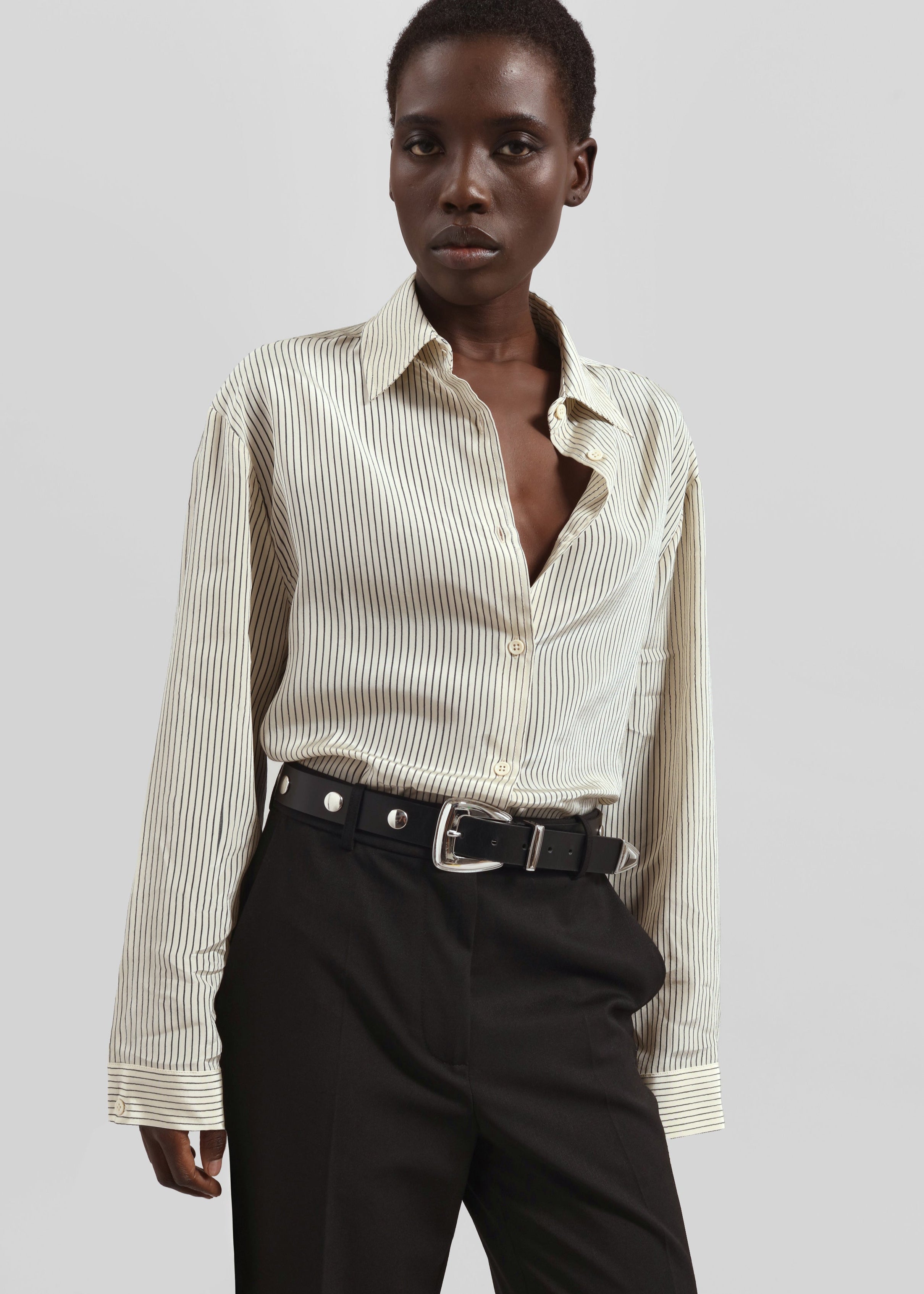 Perth Studded Leather Belt - Black/Silver - 3