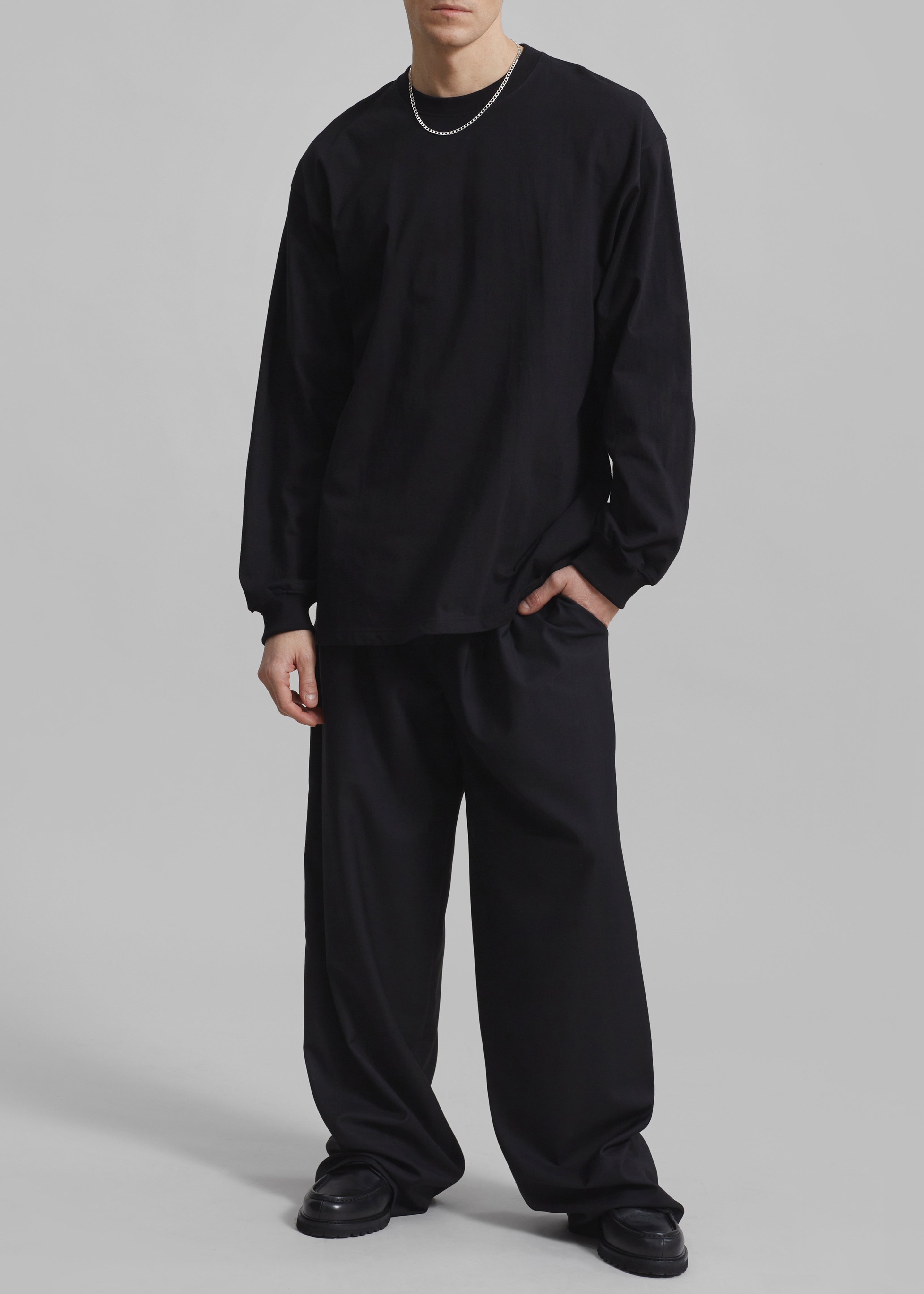 Peyton Pleated Pants - Black - 2