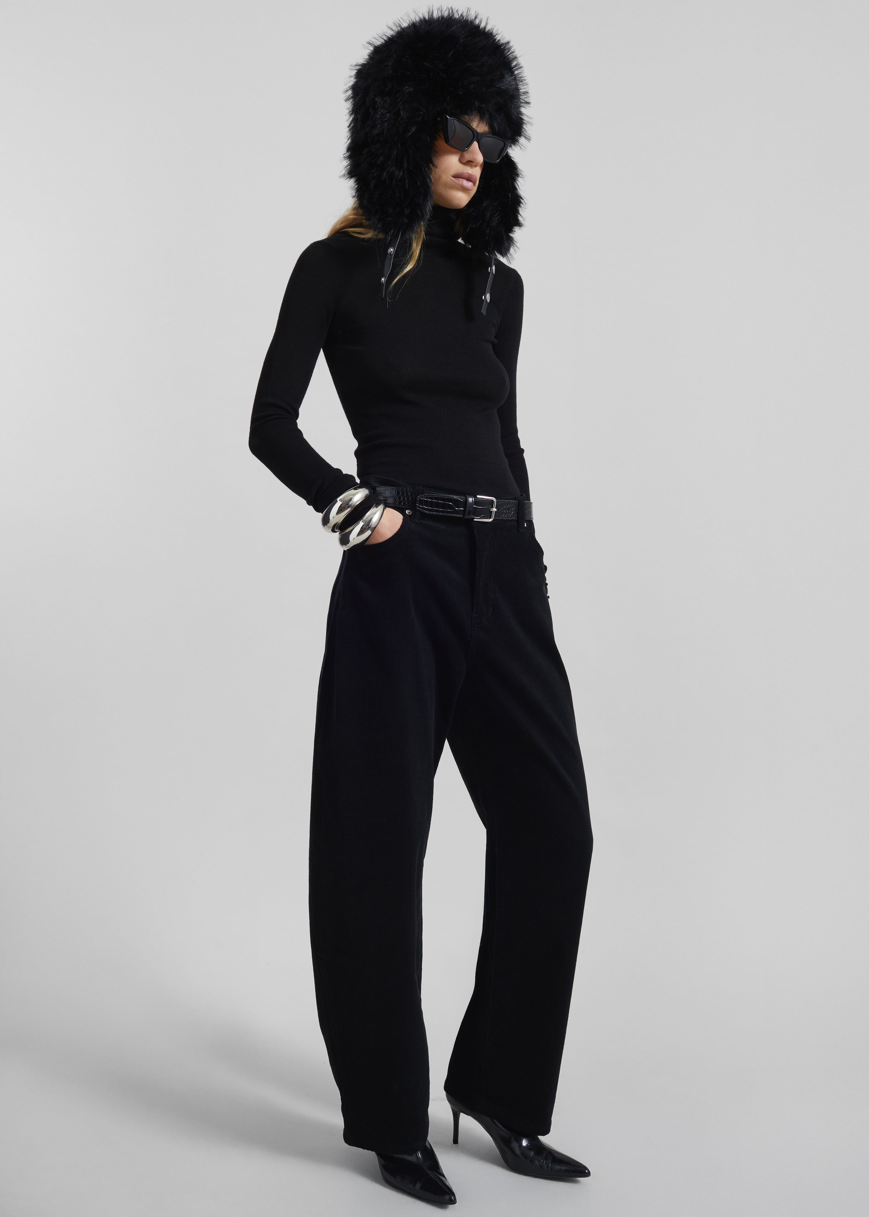 Pieces Uniques The Trapper Hat - Black - 4