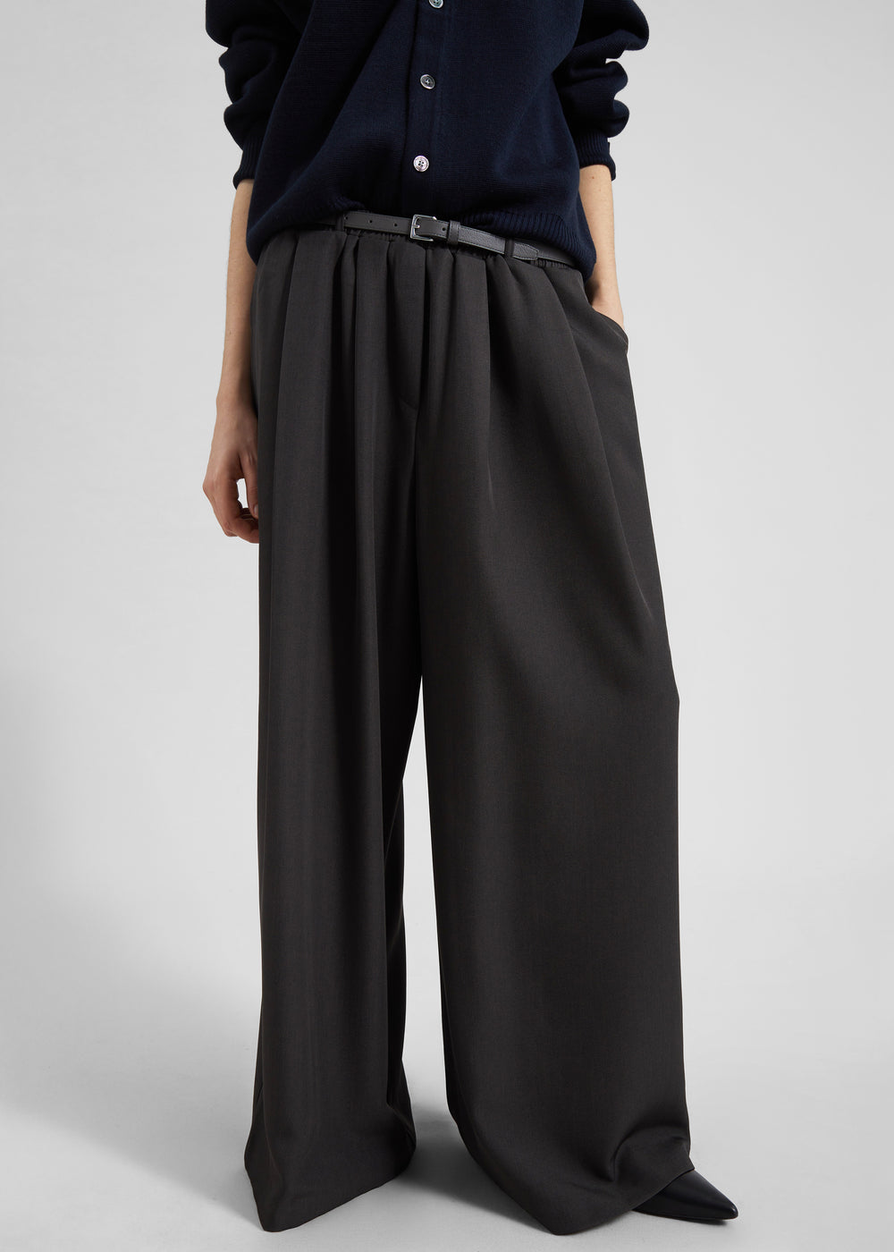 Ramsen Pleated Wide Trousers - Charcoal - 1