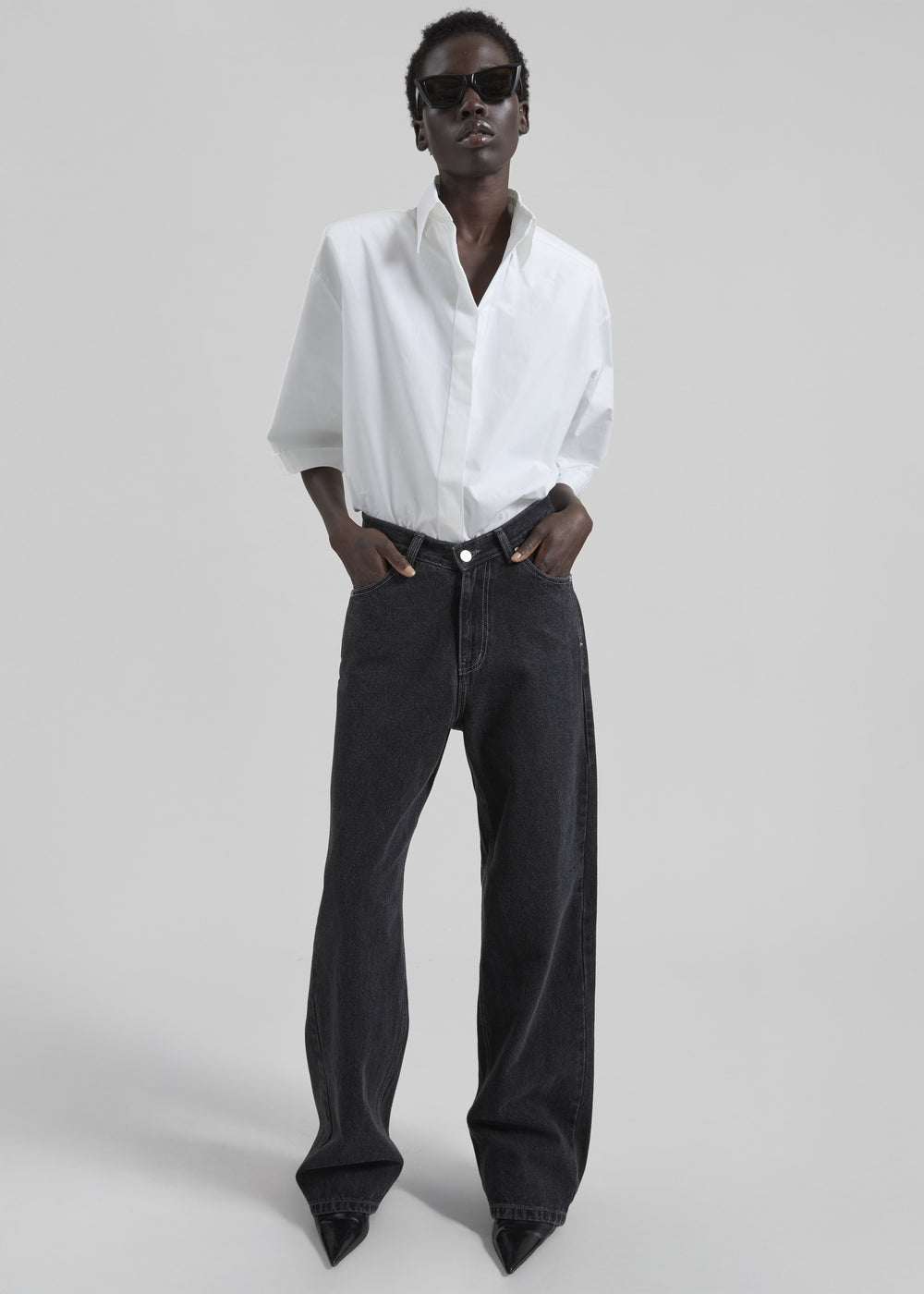 Raven Low Rise Jeans - Black Wash - 1